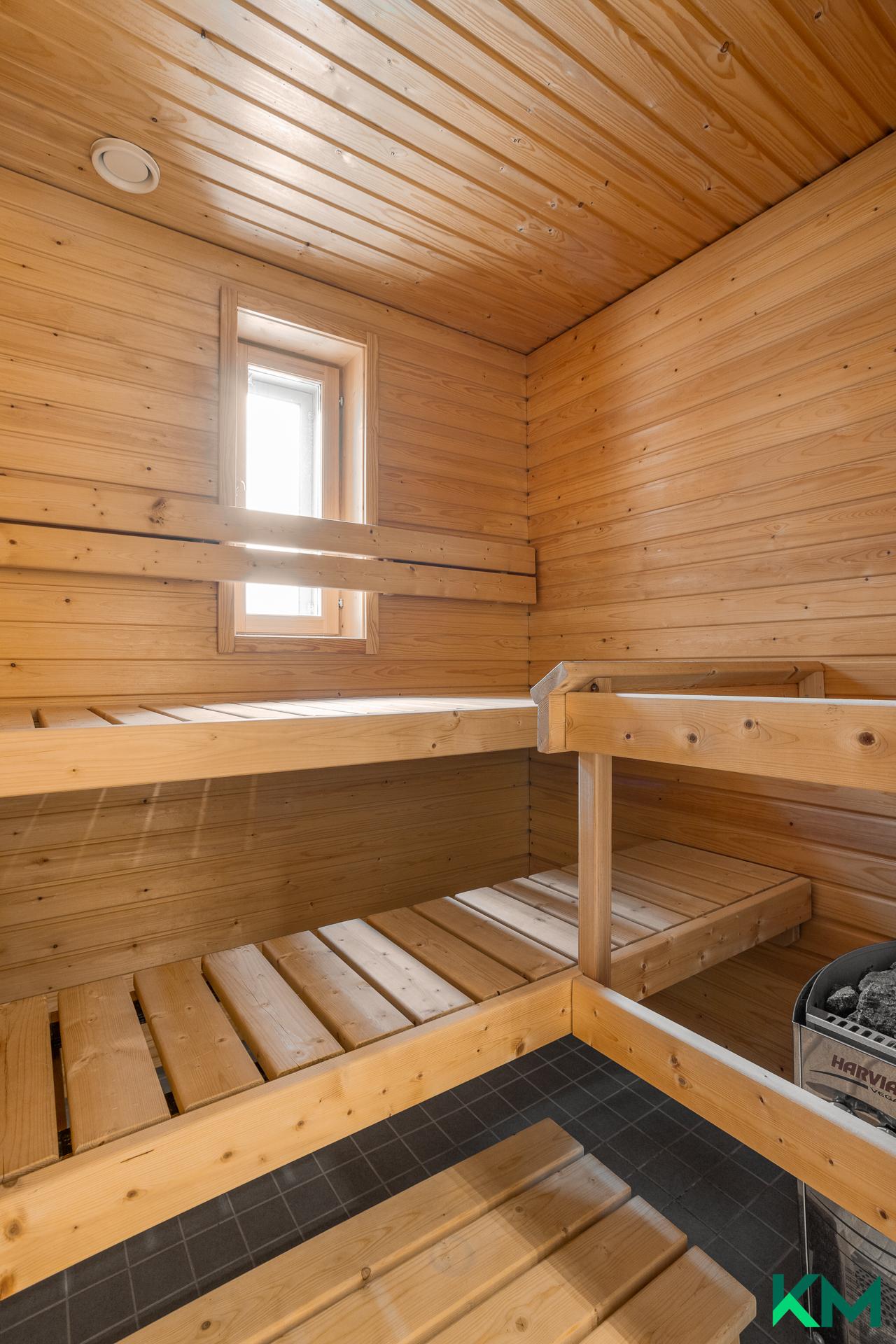 Lallukankuja 5, Vartiokylä, Helsinki