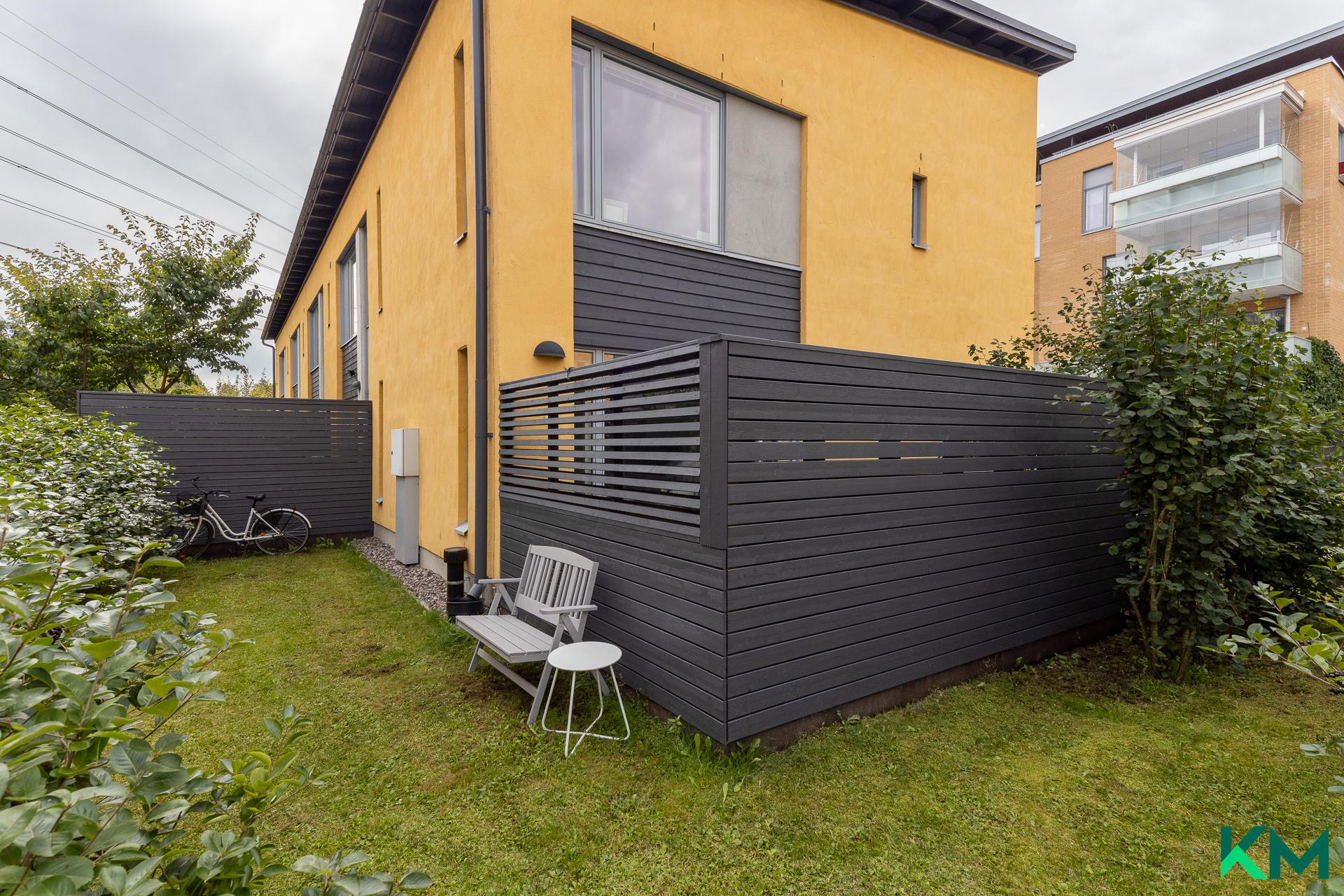 Lallukankuja 5, Vartiokylä, Helsinki