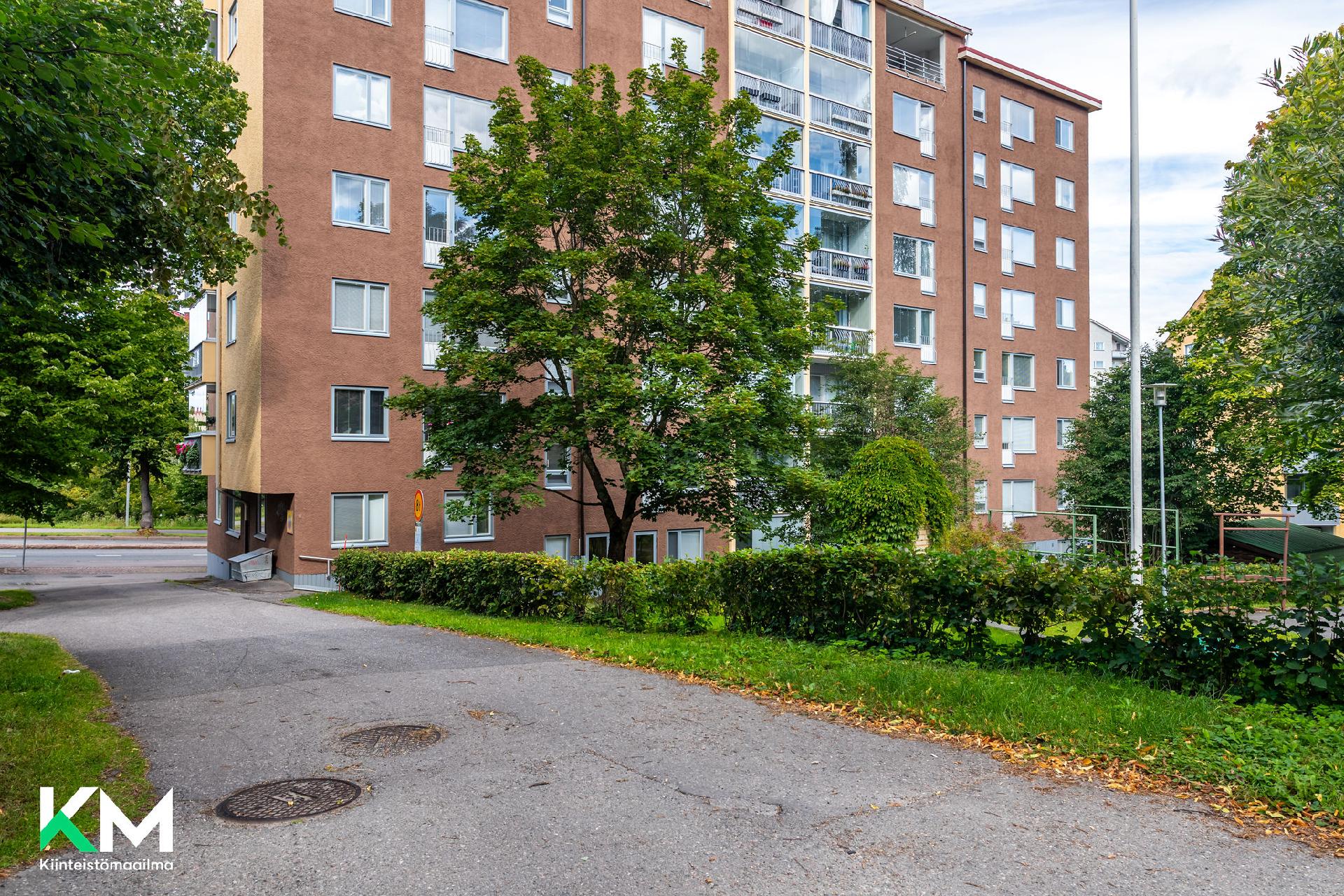 Hollolankatu 10, Keskusta, Lahti