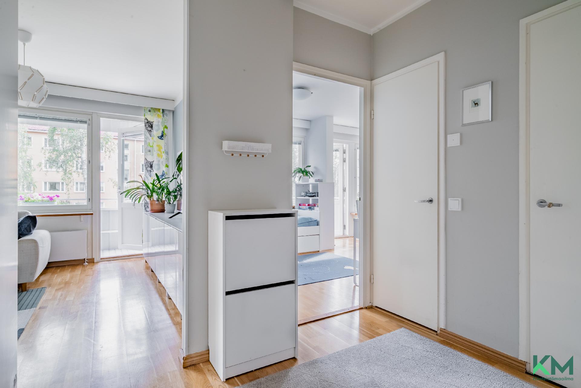 Lielahdentie 4, Lauttasaari, Helsinki