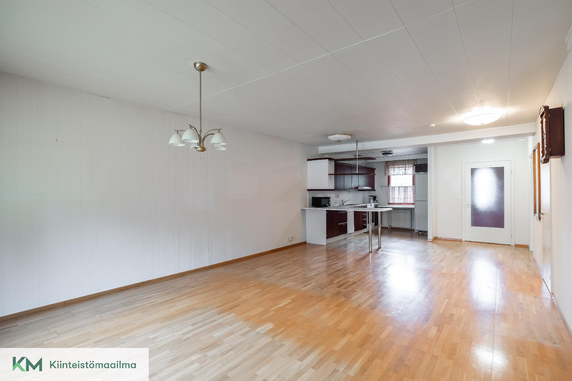 Korpikuusentie 2, Aittakorpi, Kotka