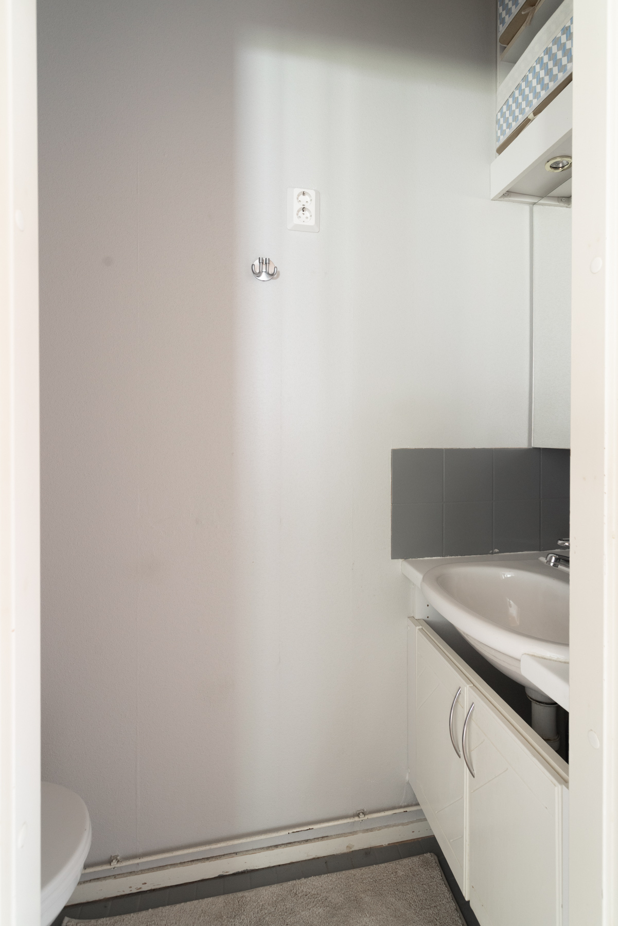 Erillinen wc (nr 2)