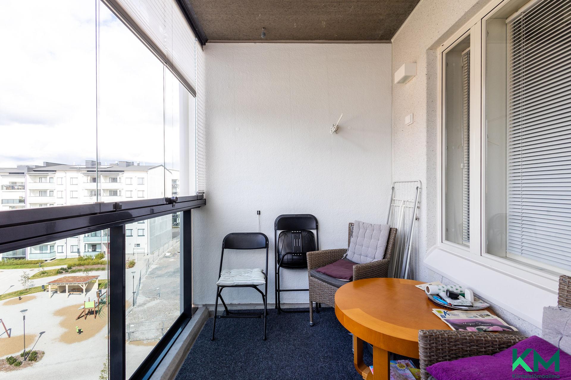 Vahva-Jussin lenkki 21, Asemantausta, Lahti