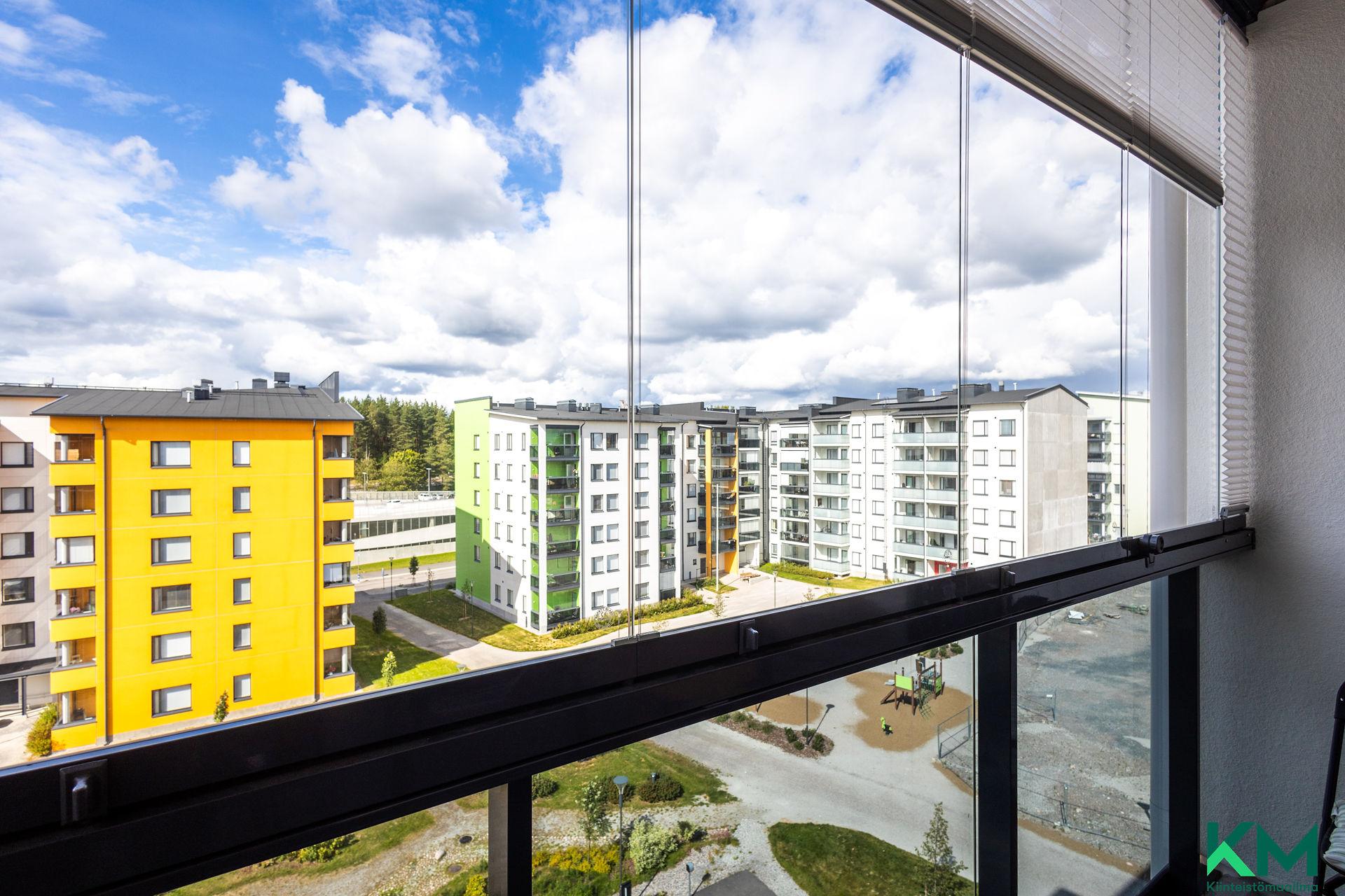 Vahva-Jussin lenkki 21, Asemantausta, Lahti