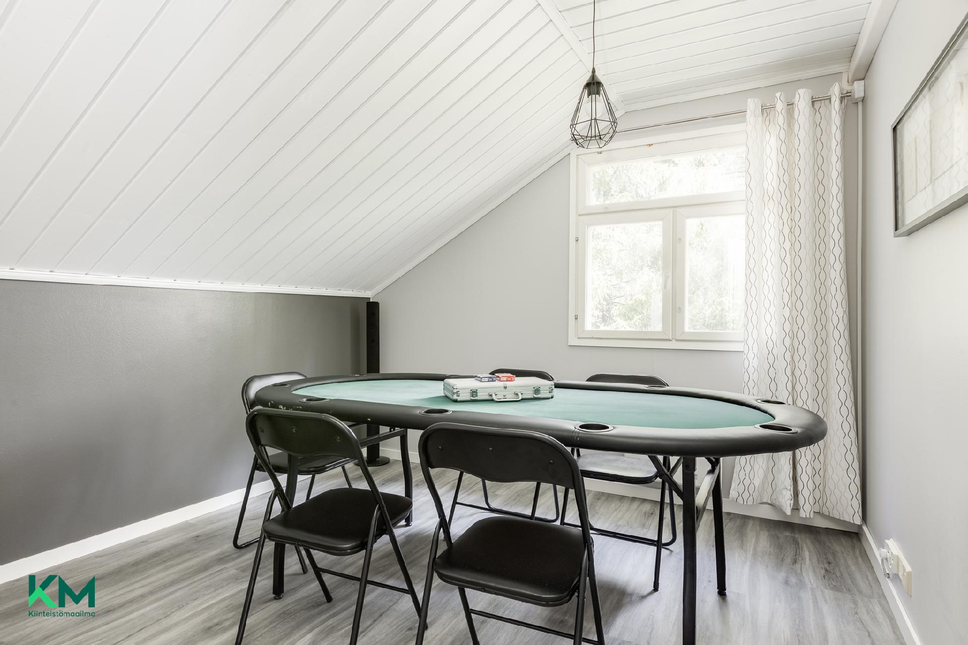 Sahurinkuja 13, Jääli, Oulu