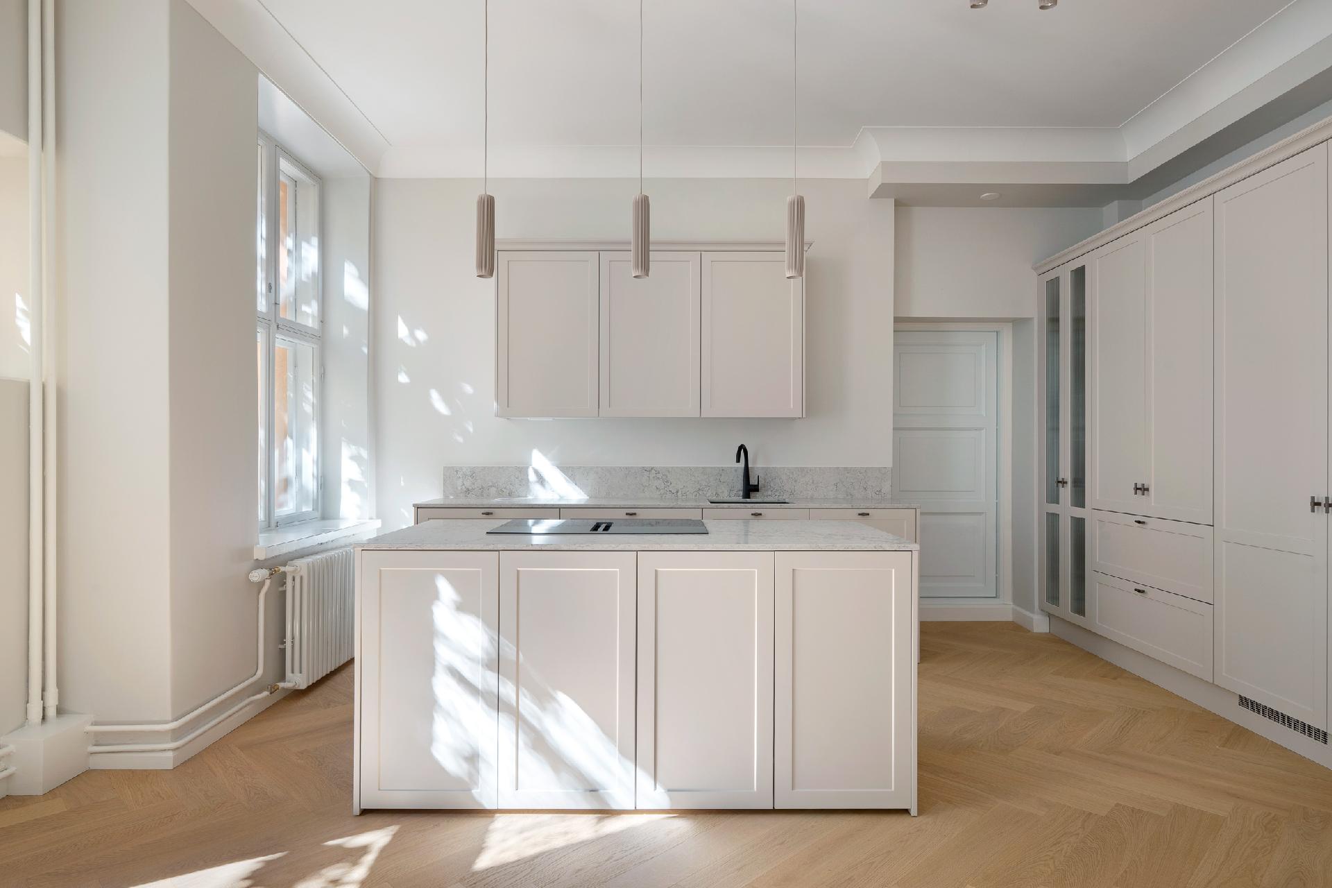 Luotsikatu 4, Katajanokka, Helsinki