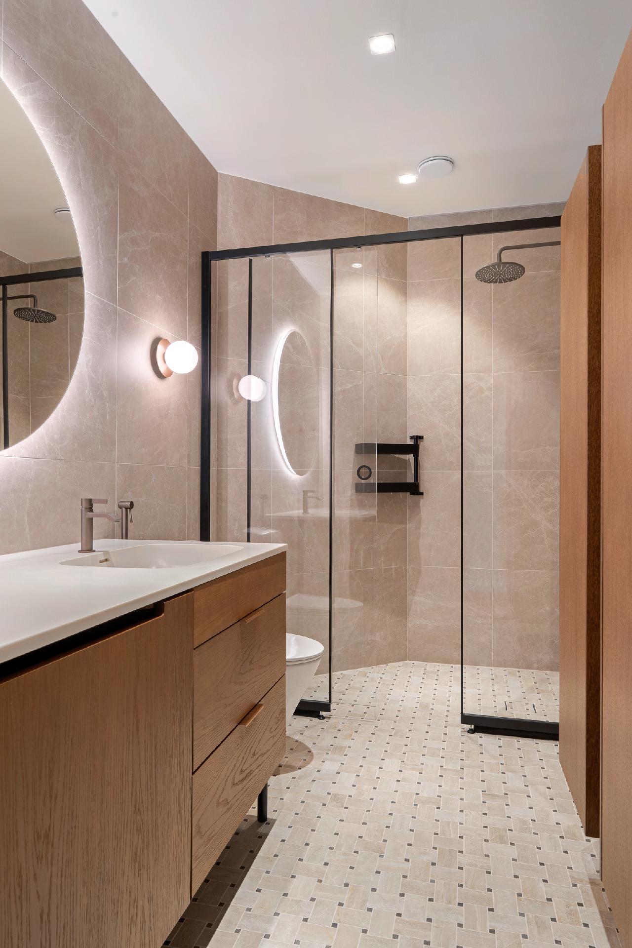 Luotsikatu 4, Katajanokka, Helsinki