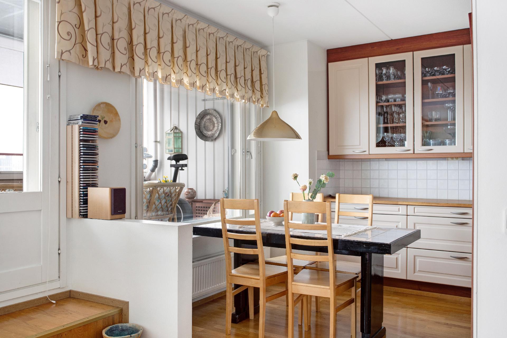 Santakatu 1, Ruoholahti, Helsinki