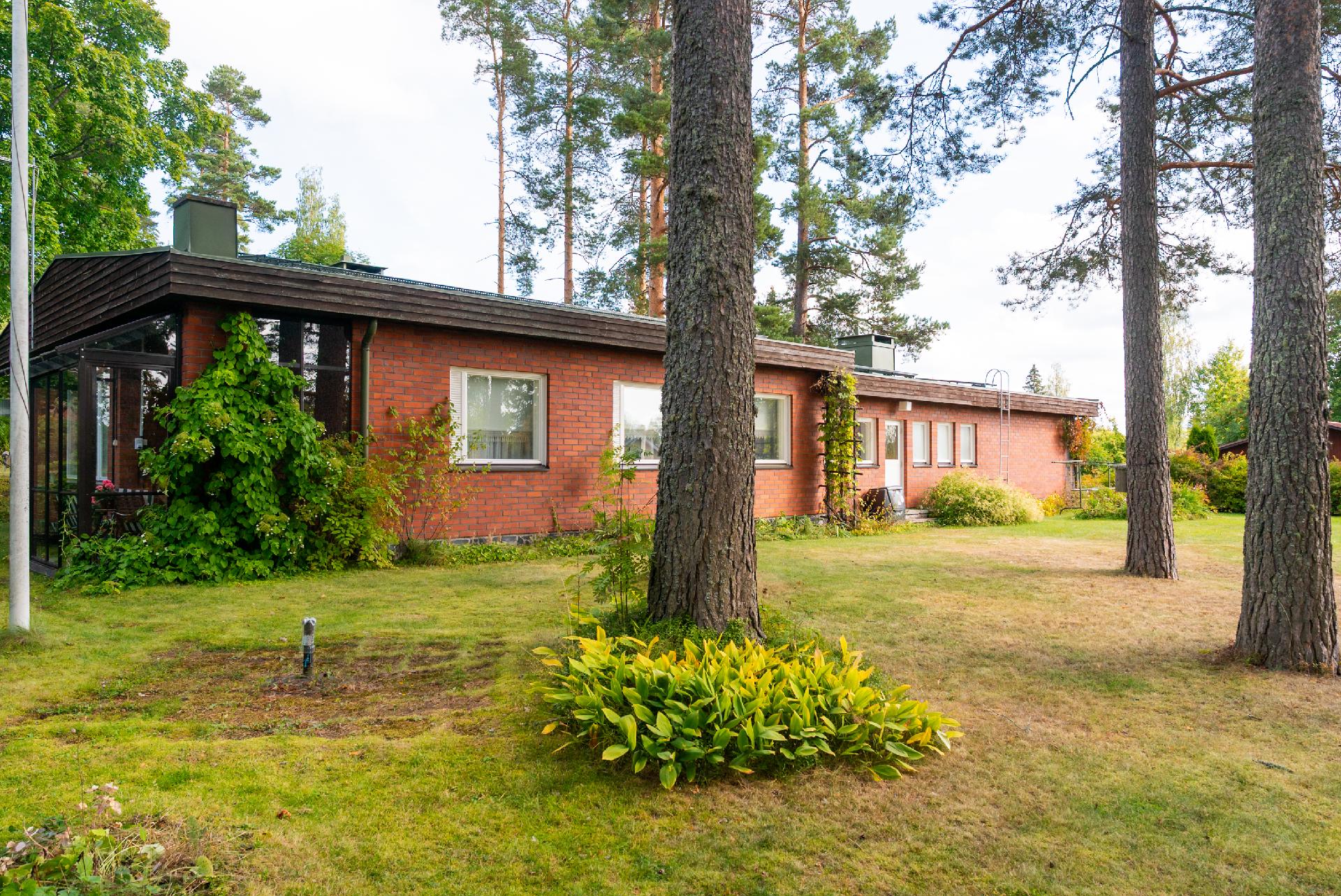 Oksaperä 8, Vaajakoski, Jyväskylä