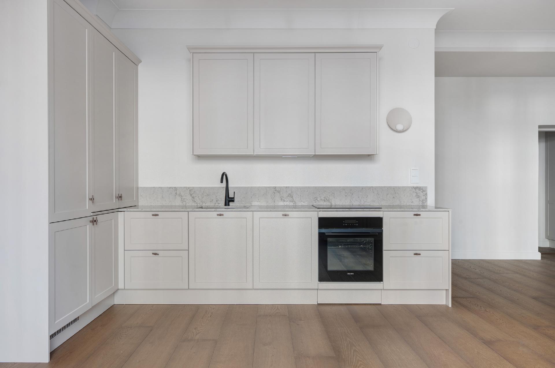 Luotsikatu 4, Katajanokka, Helsinki