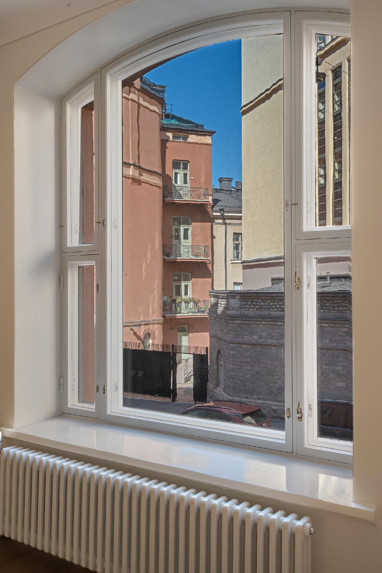 Luotsikatu 4, Katajanokka, Helsinki