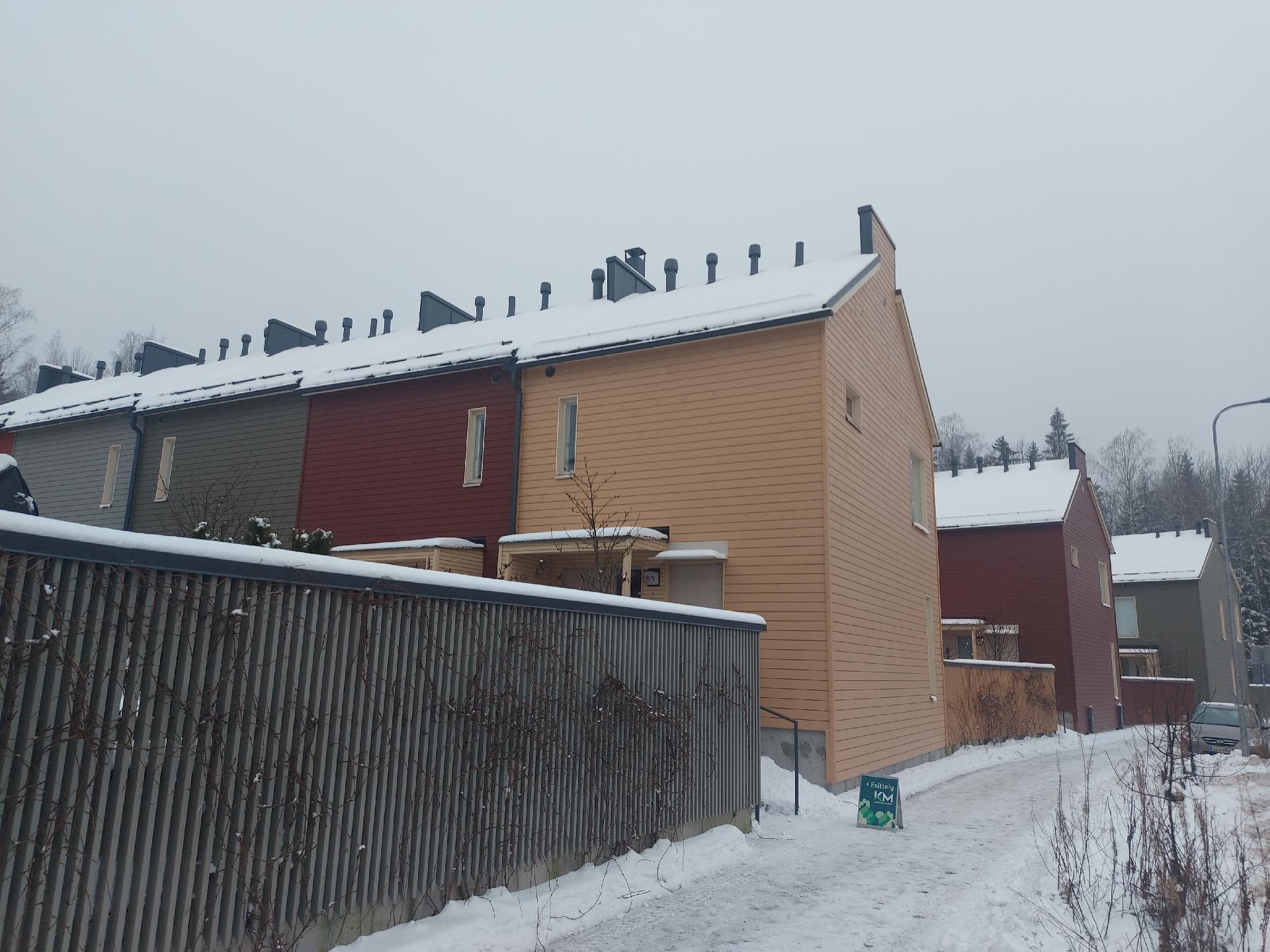 Neitoperhosentie 9, Honkasuo, Helsinki