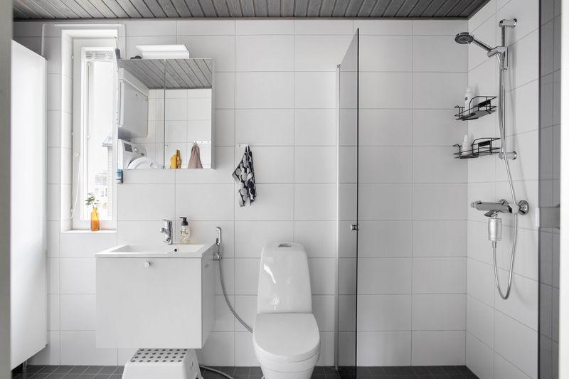 Neitoperhosentie 9, Honkasuo, Helsinki