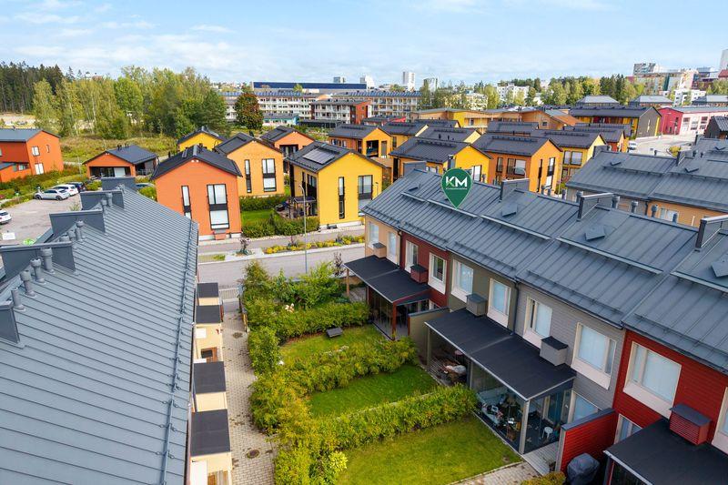 Neitoperhosentie 9, Honkasuo, Helsinki