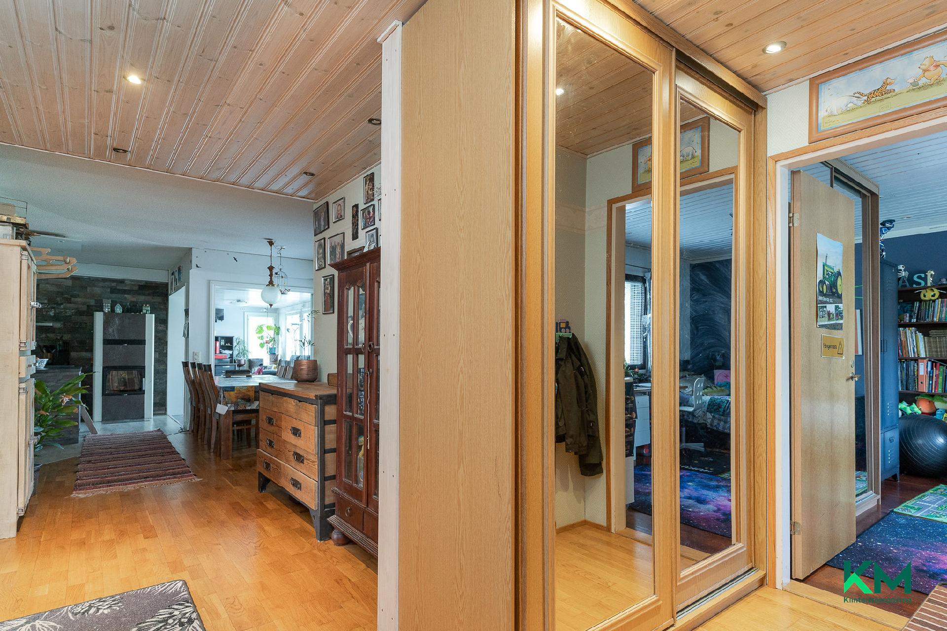 Hakatie 7, Sipilä, Lempäälä