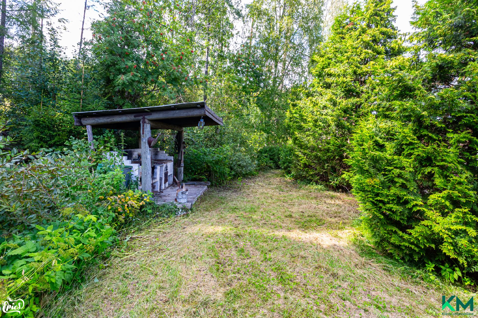 Pirttilahdentie 4, Sääksjärvi, Lempäälä