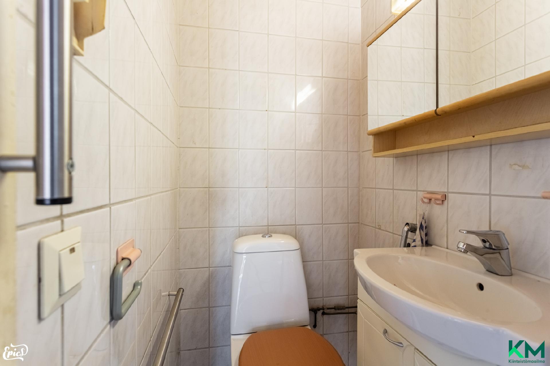 Pirttilahdentie 4, Sääksjärvi, Lempäälä