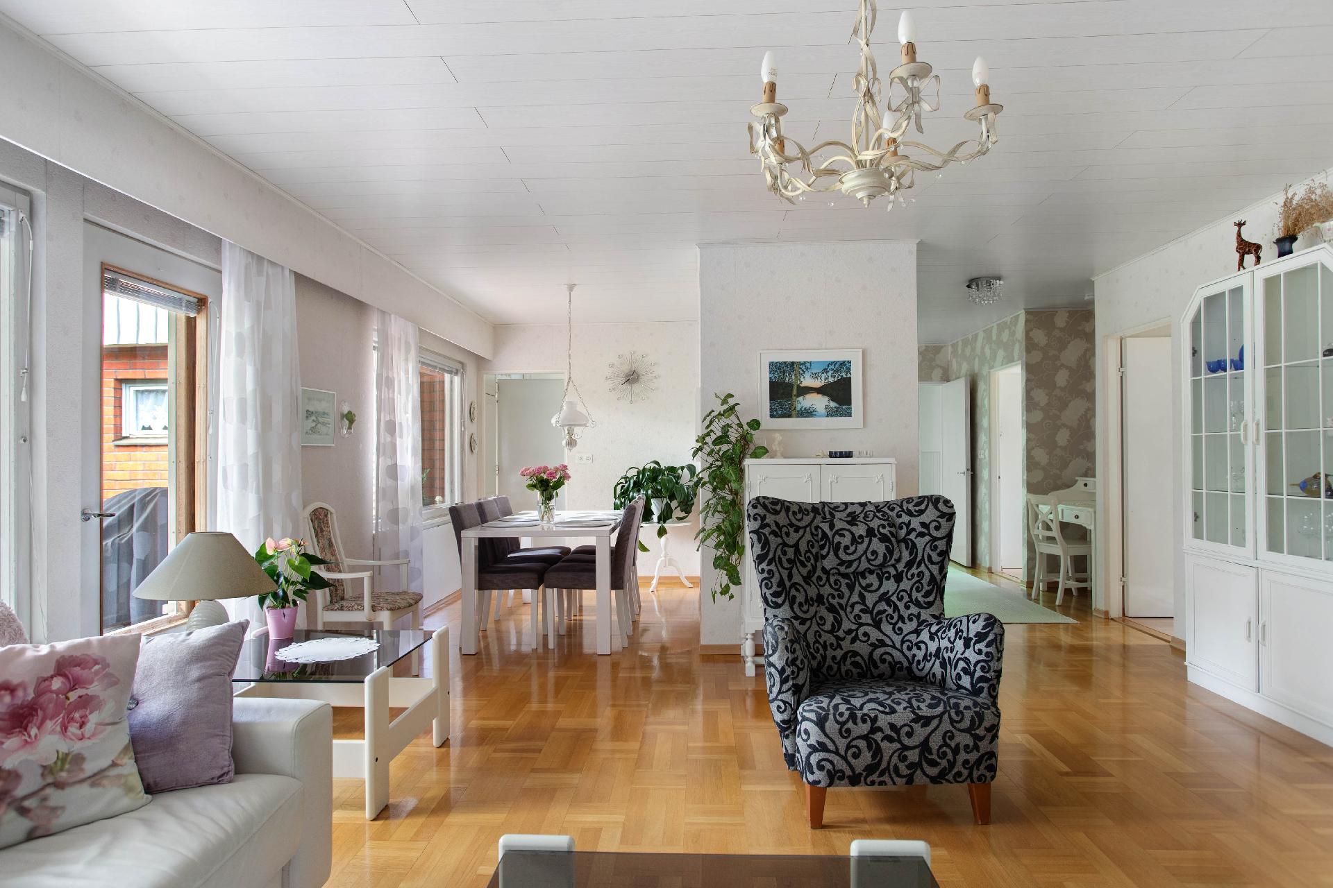 Kontiotie 19, Leppäkorpi, Vantaa