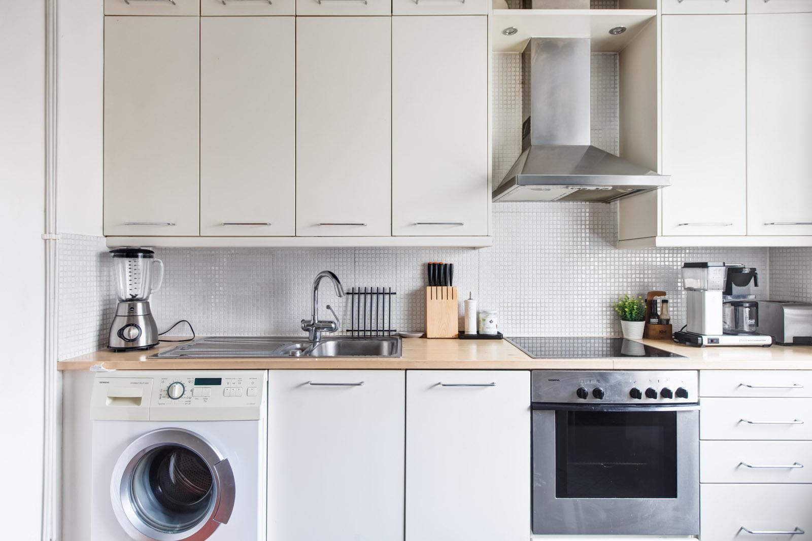 Lähteenkatu 7-9, Sorsapuisto, Tampere