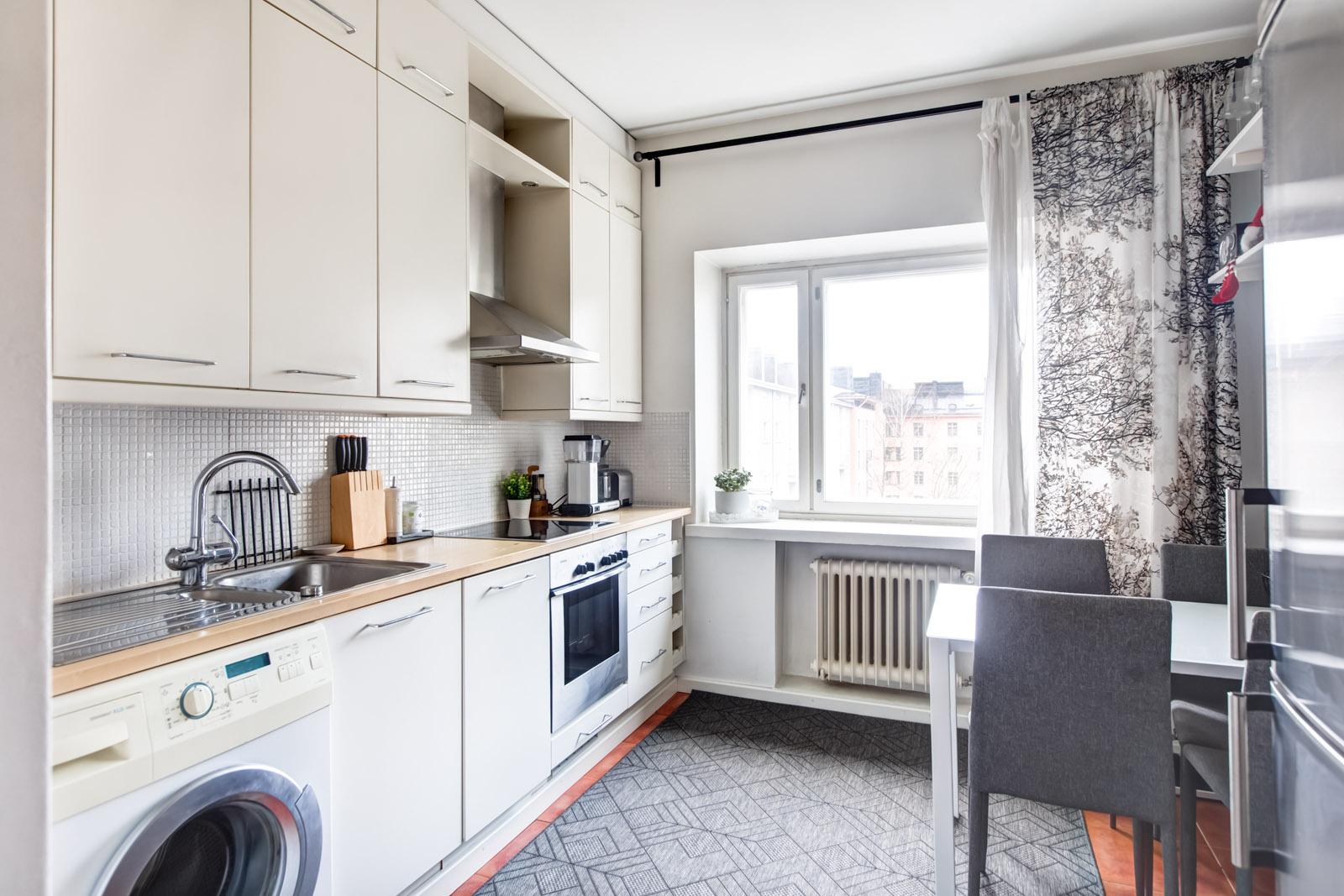 Lähteenkatu 7-9, Sorsapuisto, Tampere