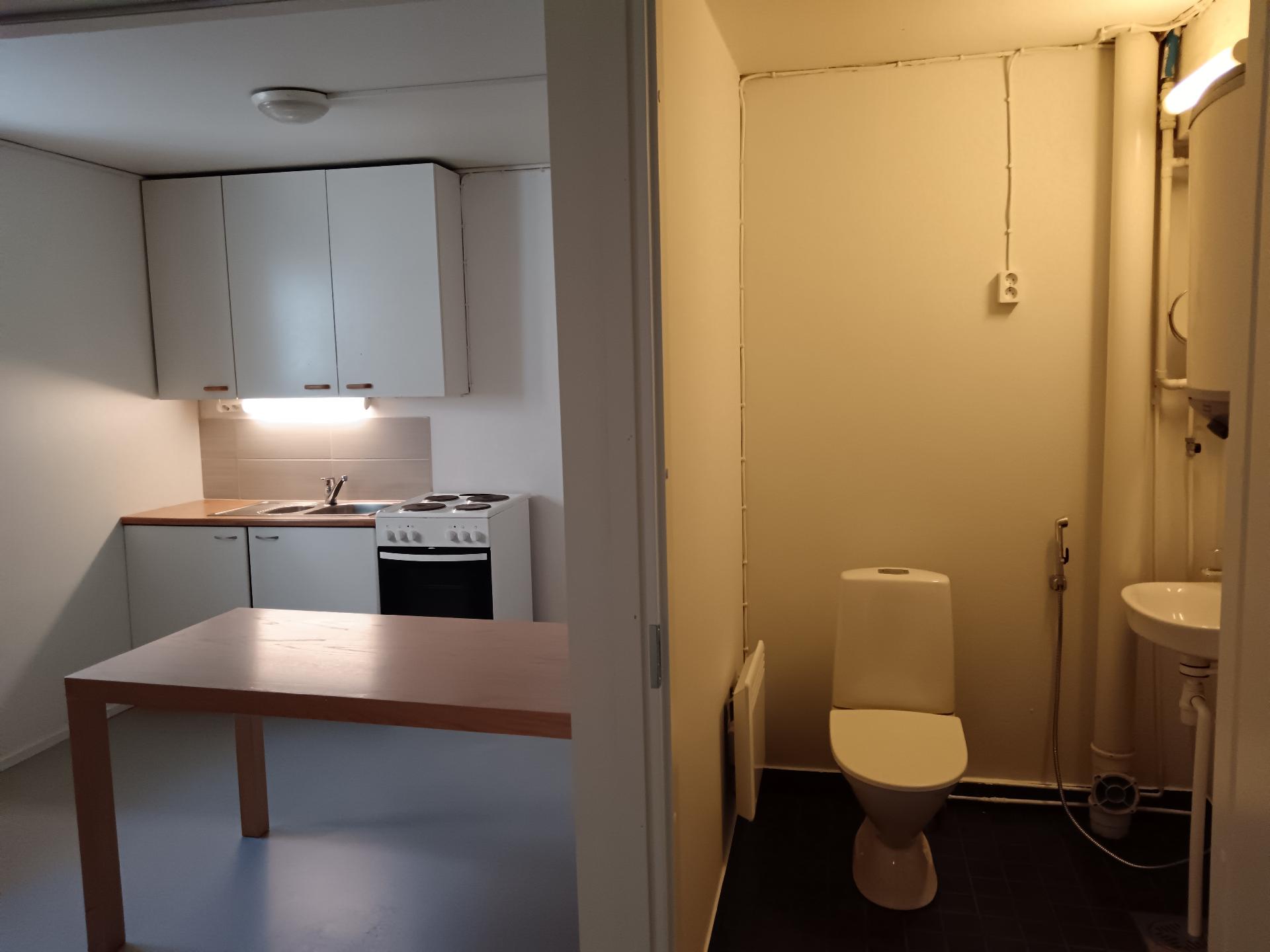 Hakkarinkaari 21, Hyhky, Tampere