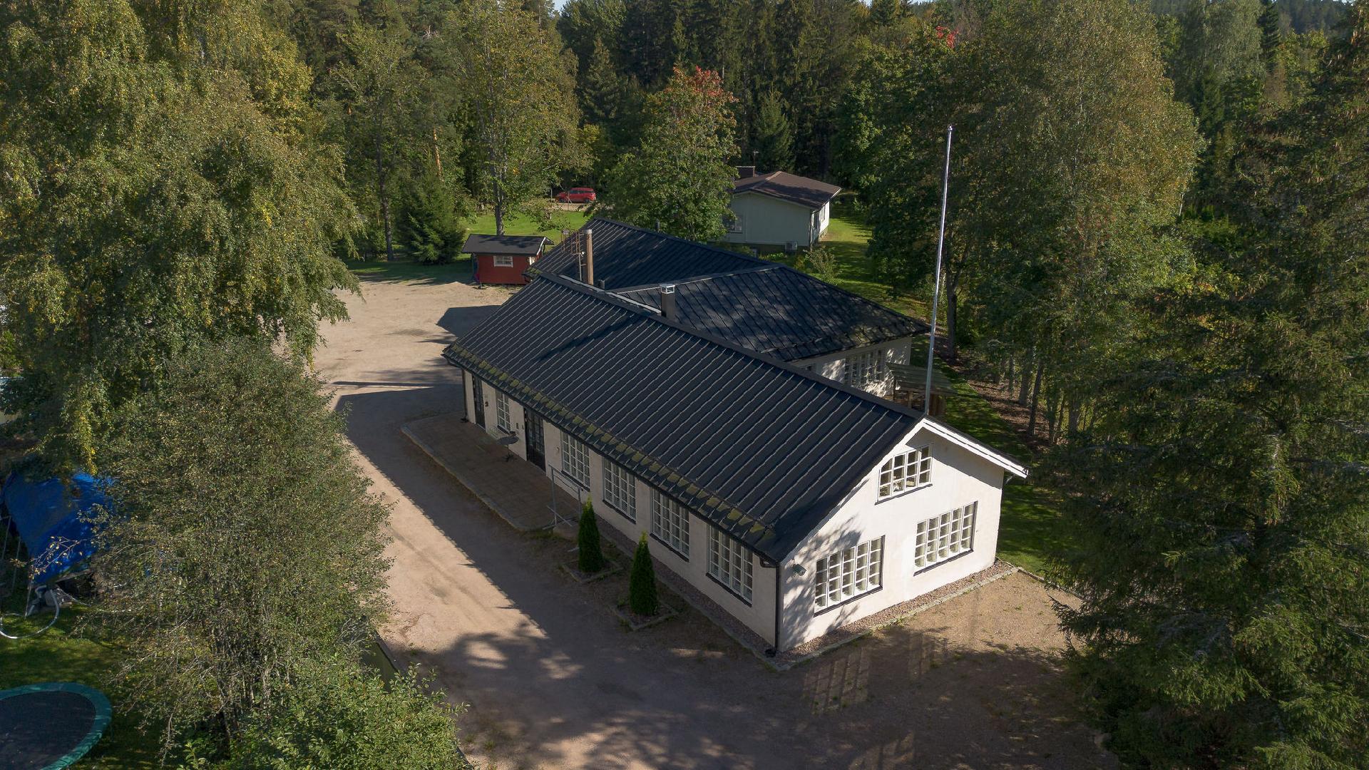 Fribölentie 6, Salo