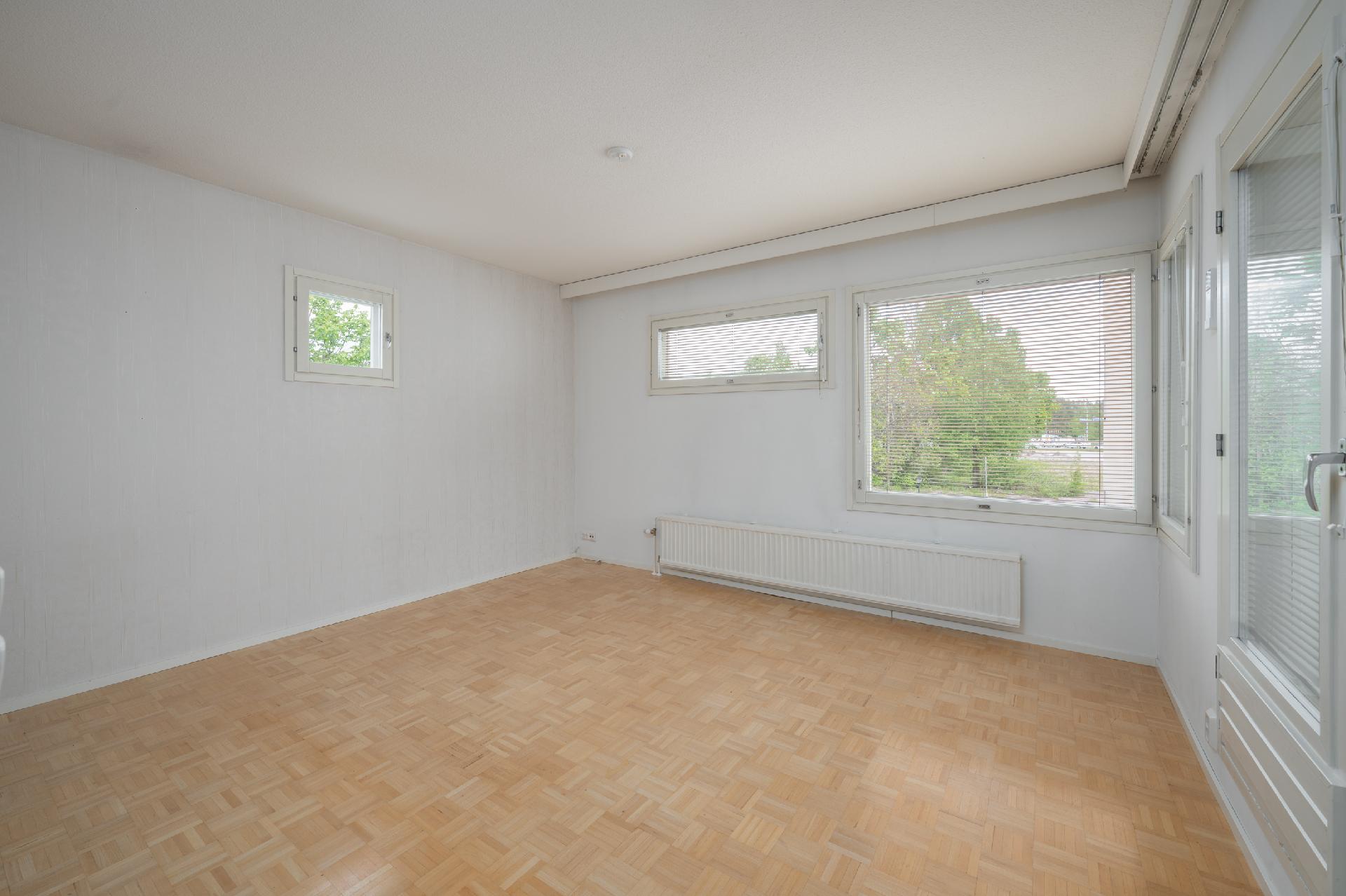 Sepäntie 3, Kirkonkylä, Nurmijärvi