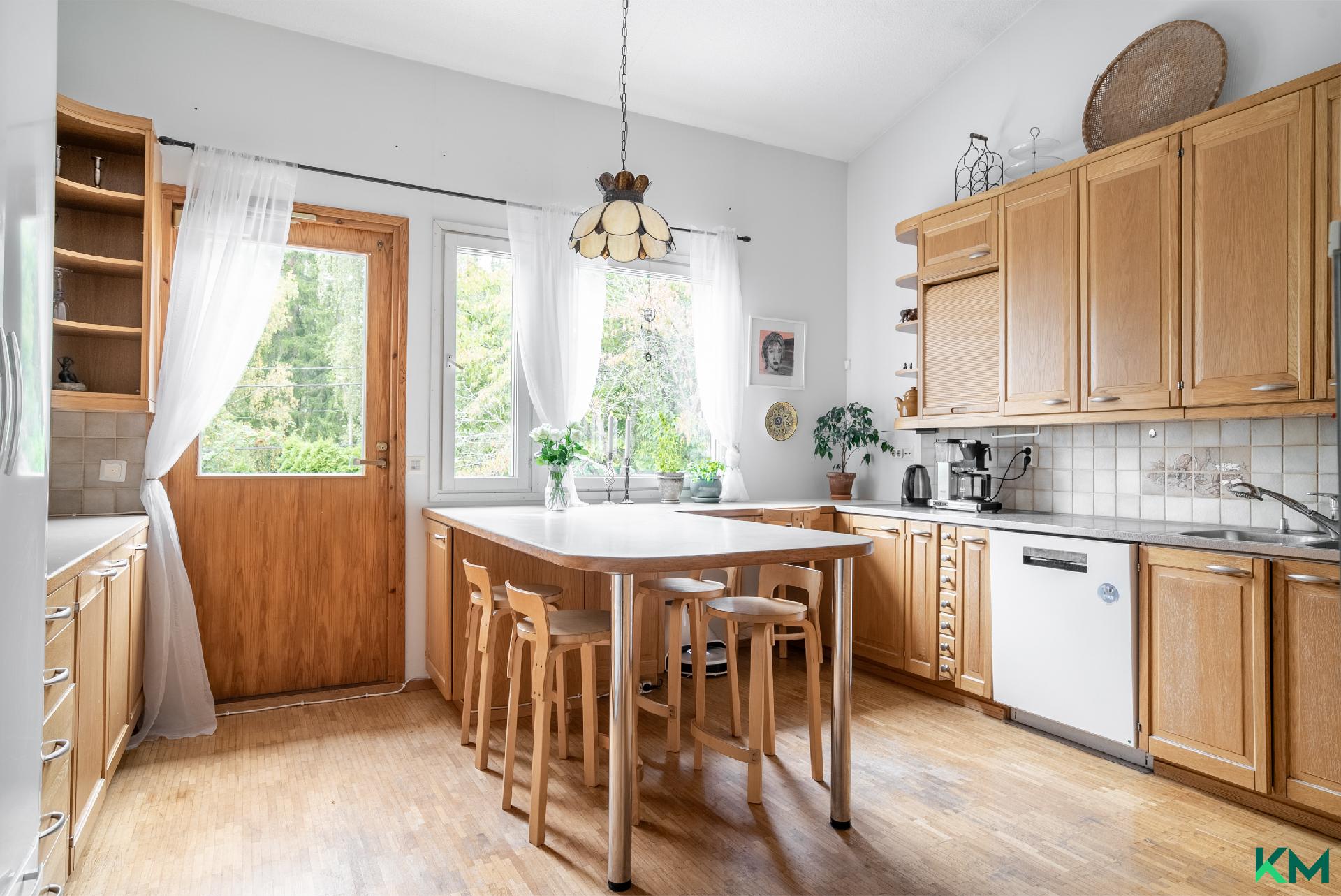 Pitkäjärventie 79, Laaksolahti, Espoo