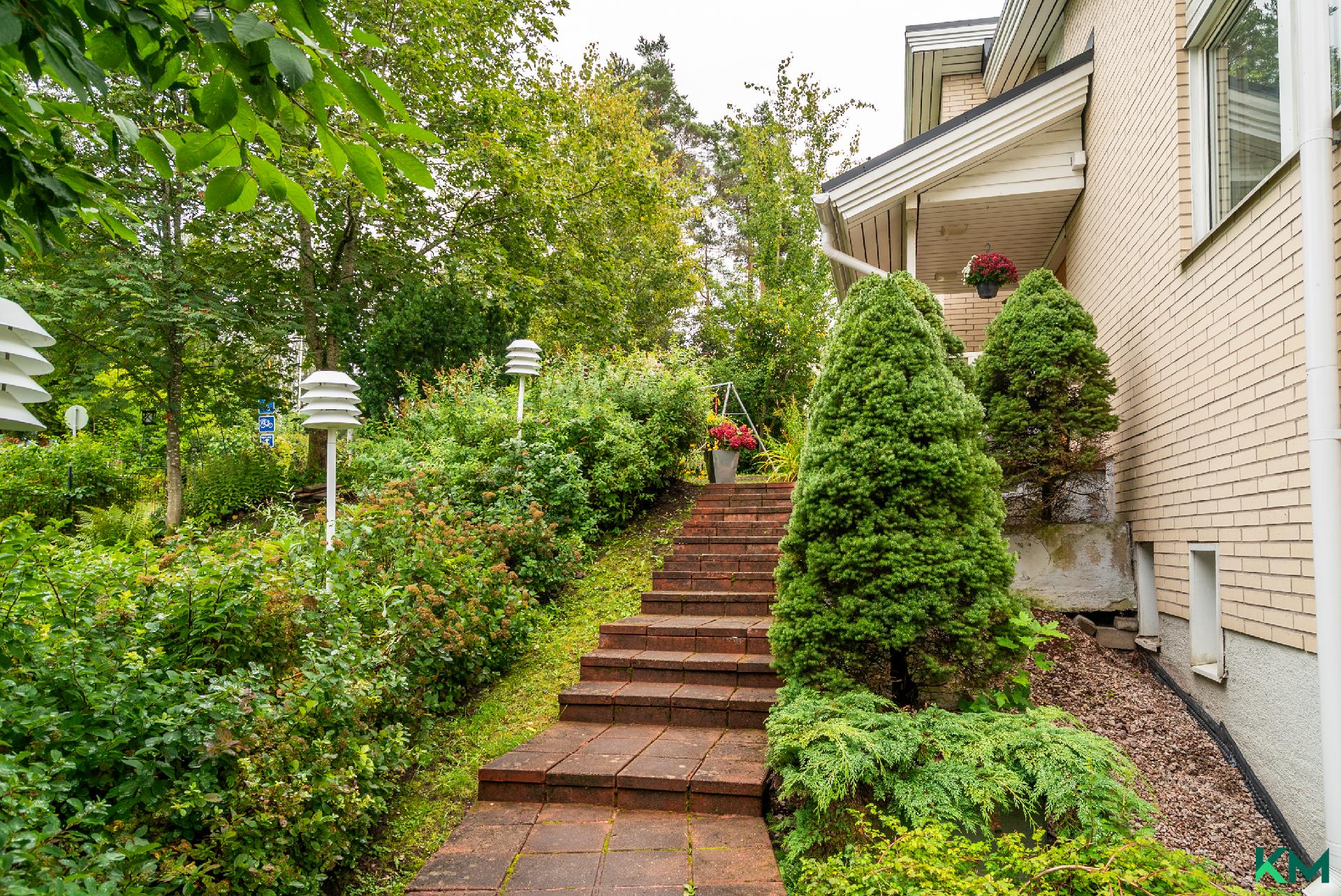 Pitkäjärventie 79, Laaksolahti, Espoo