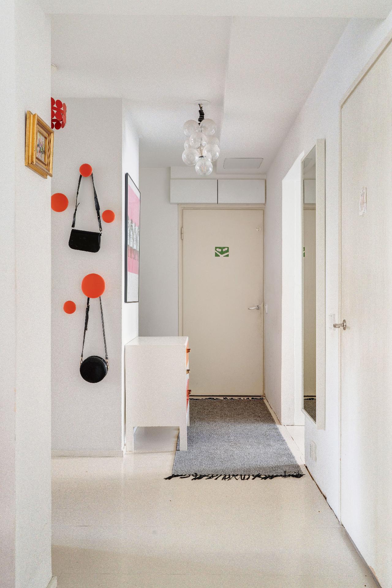 Porintie 9, Munkkivuori, Helsinki