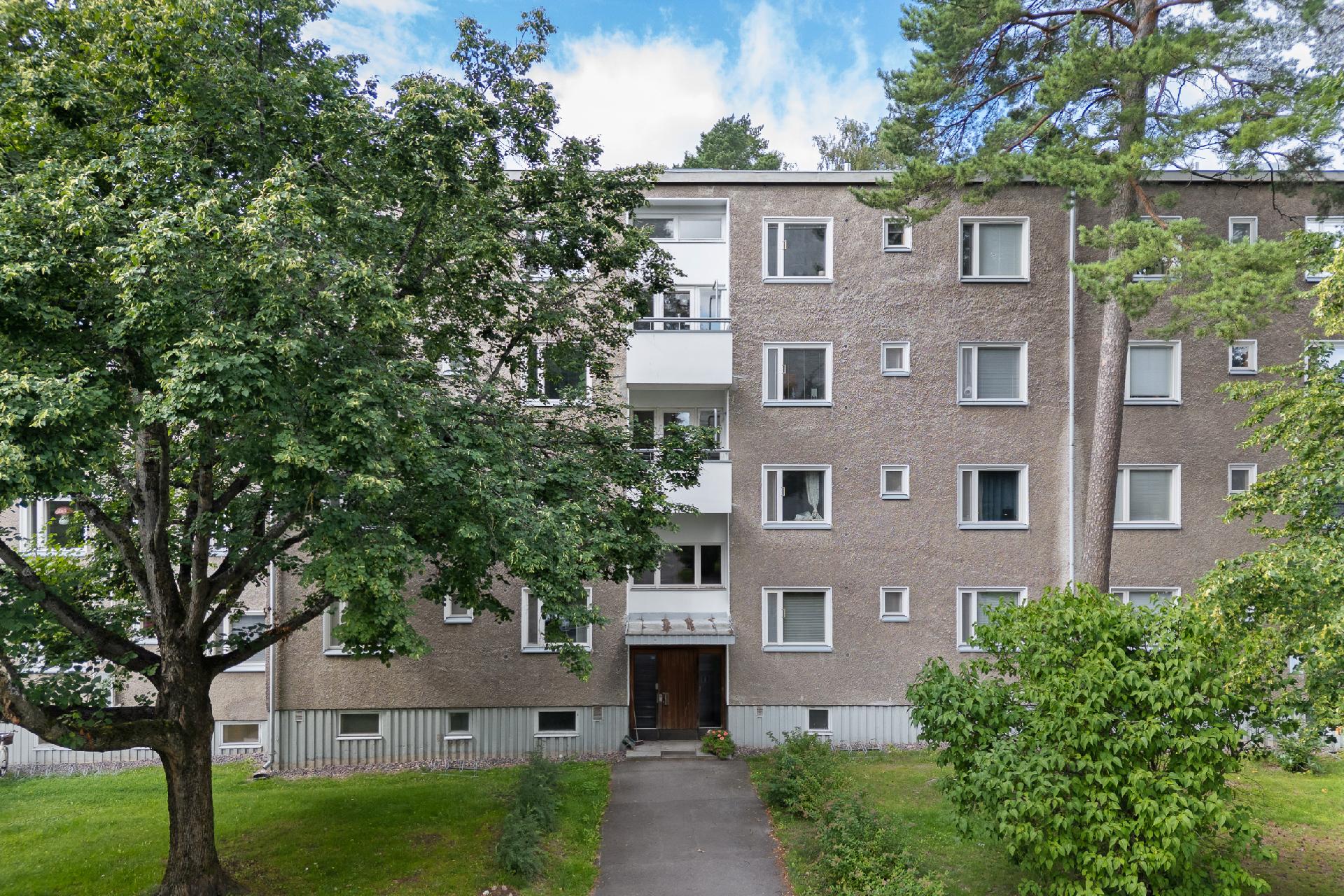 Porintie 9, Munkkivuori, Helsinki