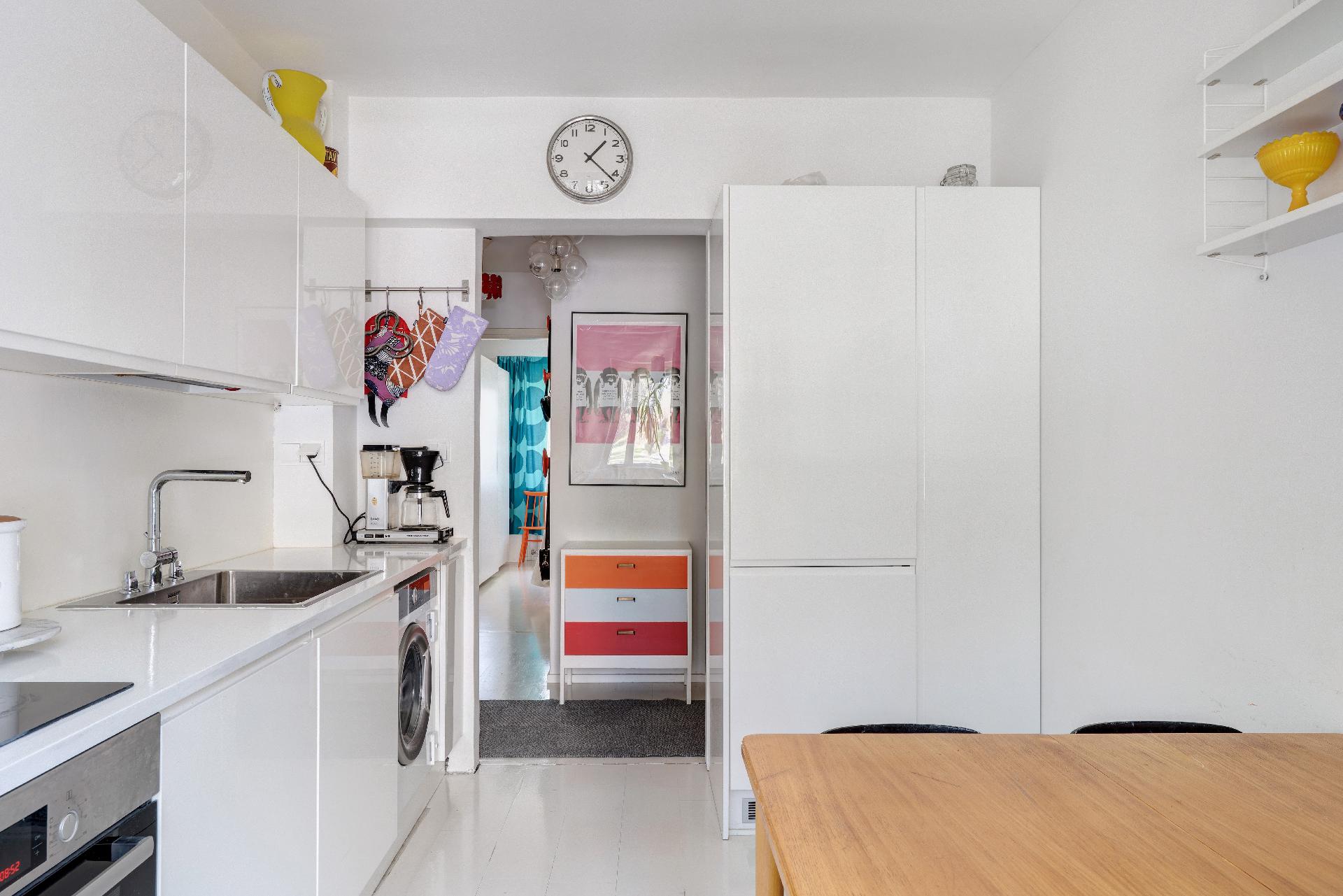 Porintie 9, Munkkivuori, Helsinki