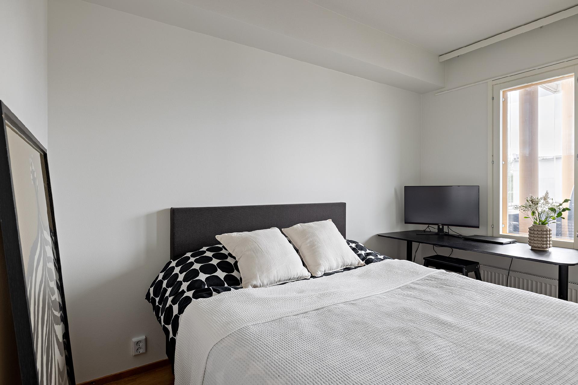 Kauppalinnankatu 1, Linnanmaa, Oulu