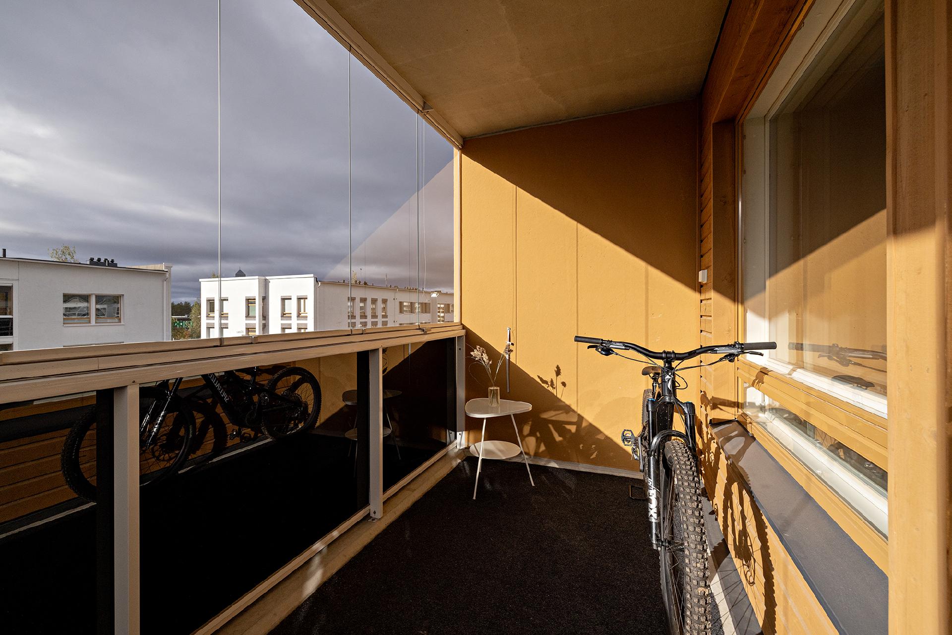 Kauppalinnankatu 1, Linnanmaa, Oulu