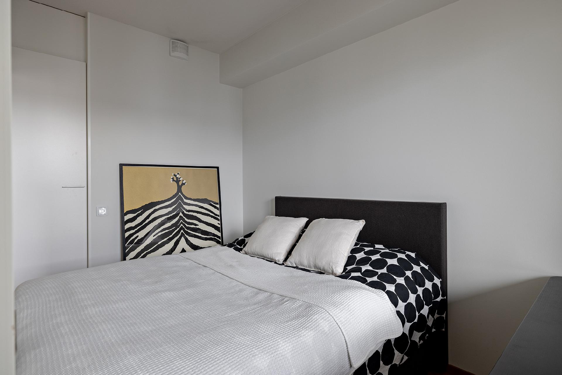 Kauppalinnankatu 1, Linnanmaa, Oulu