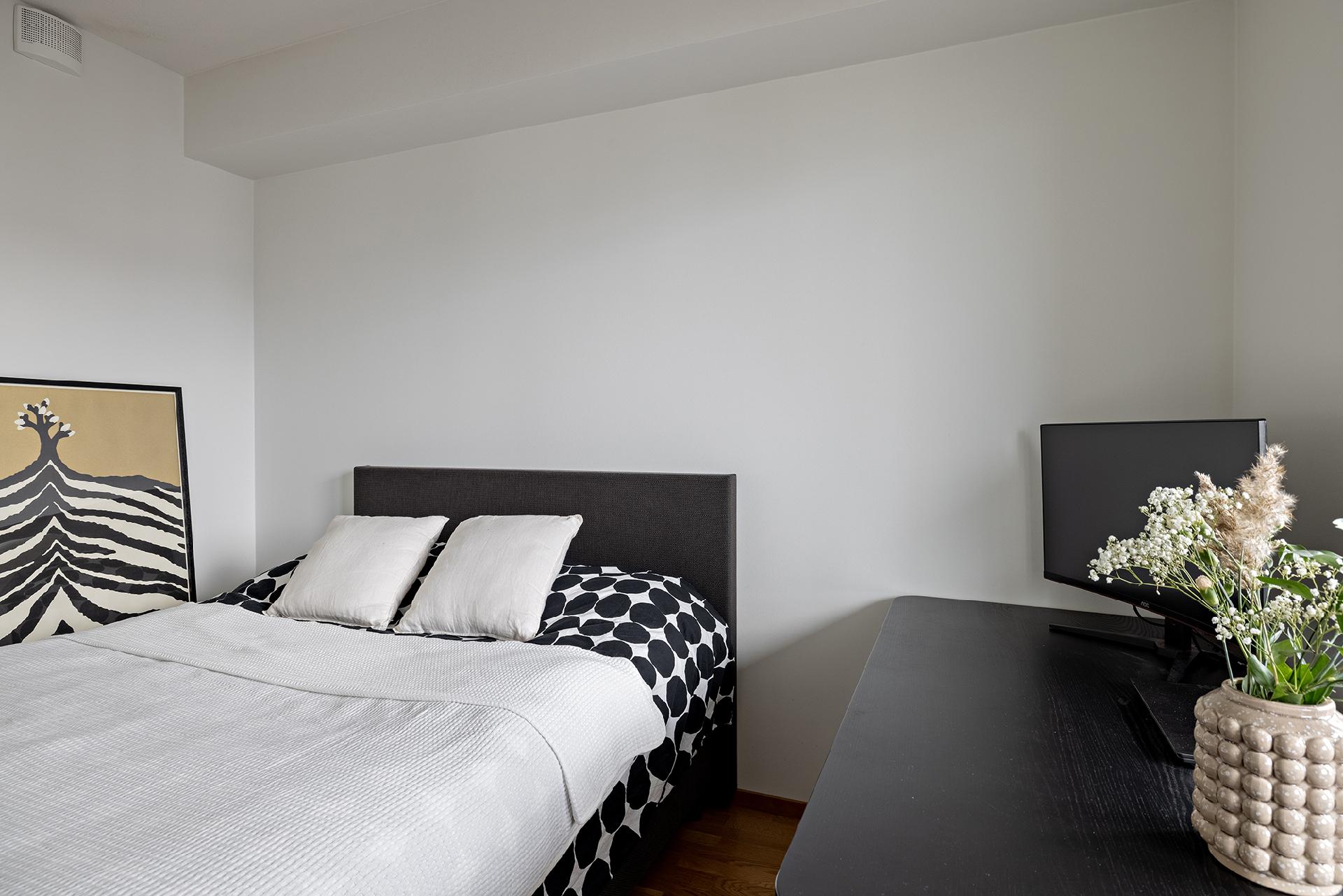 Kauppalinnankatu 1, Linnanmaa, Oulu