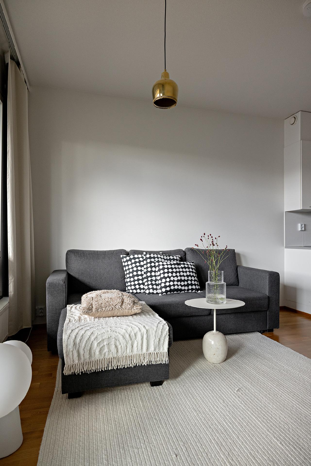 Kauppalinnankatu 1, Linnanmaa, Oulu