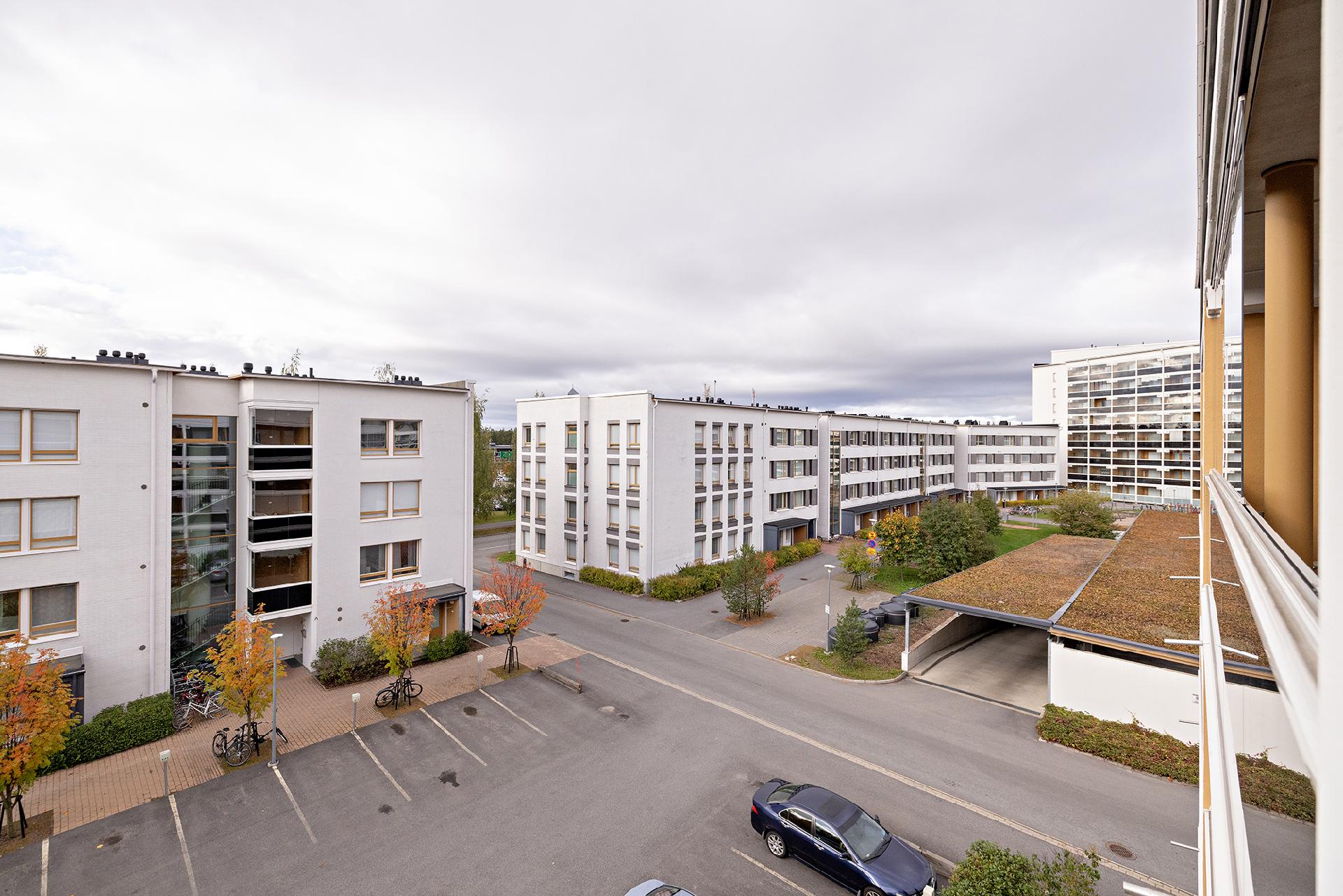 Kauppalinnankatu 1, Linnanmaa, Oulu