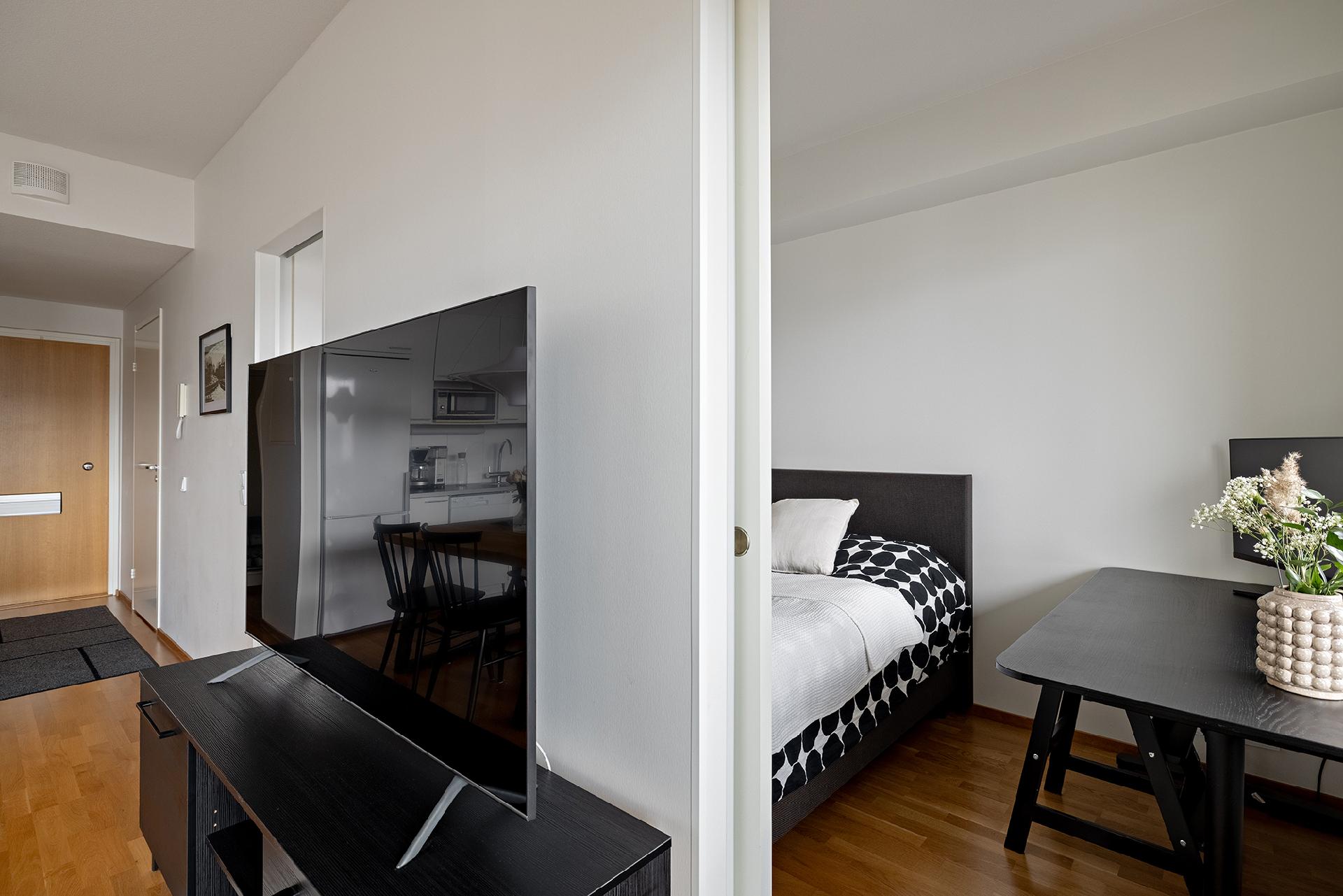 Kauppalinnankatu 1, Linnanmaa, Oulu