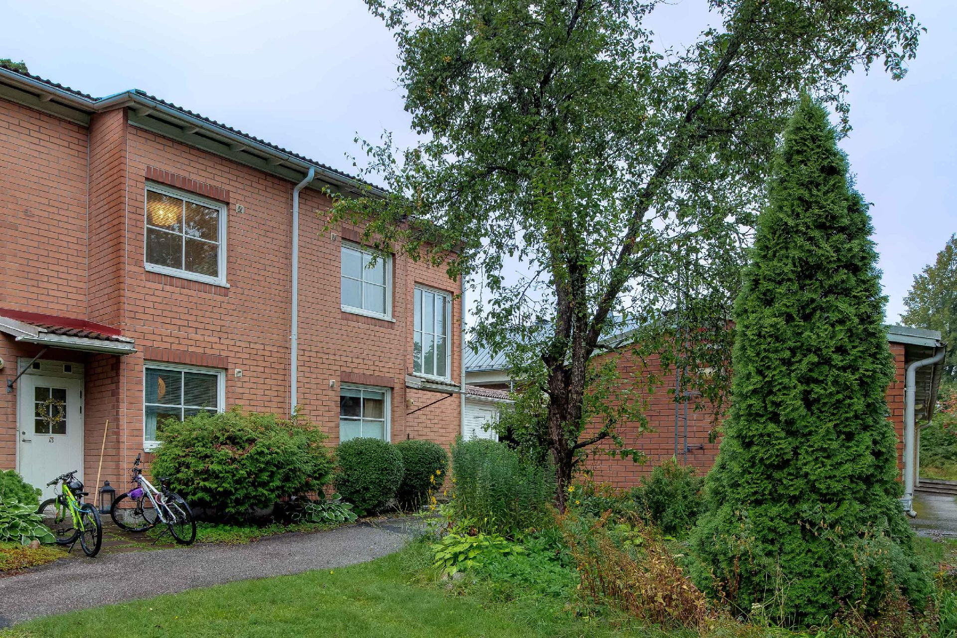 Yhdyskunnantie 56, Itä-Pakila, Helsinki