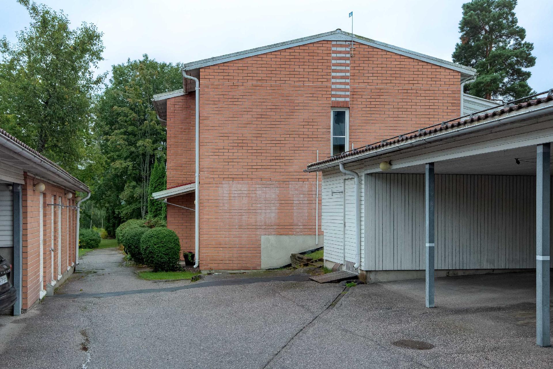 Yhdyskunnantie 56, Itä-Pakila, Helsinki