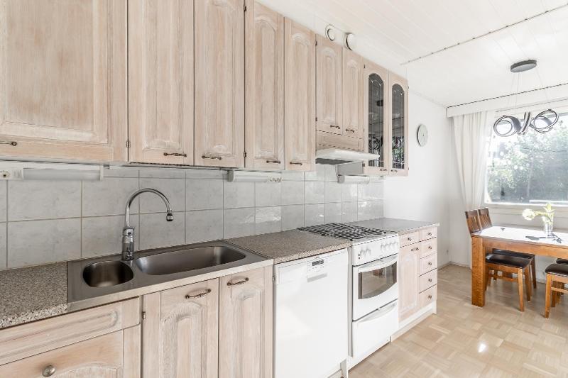 Vehkatie 25-29, Loutti, Järvenpää