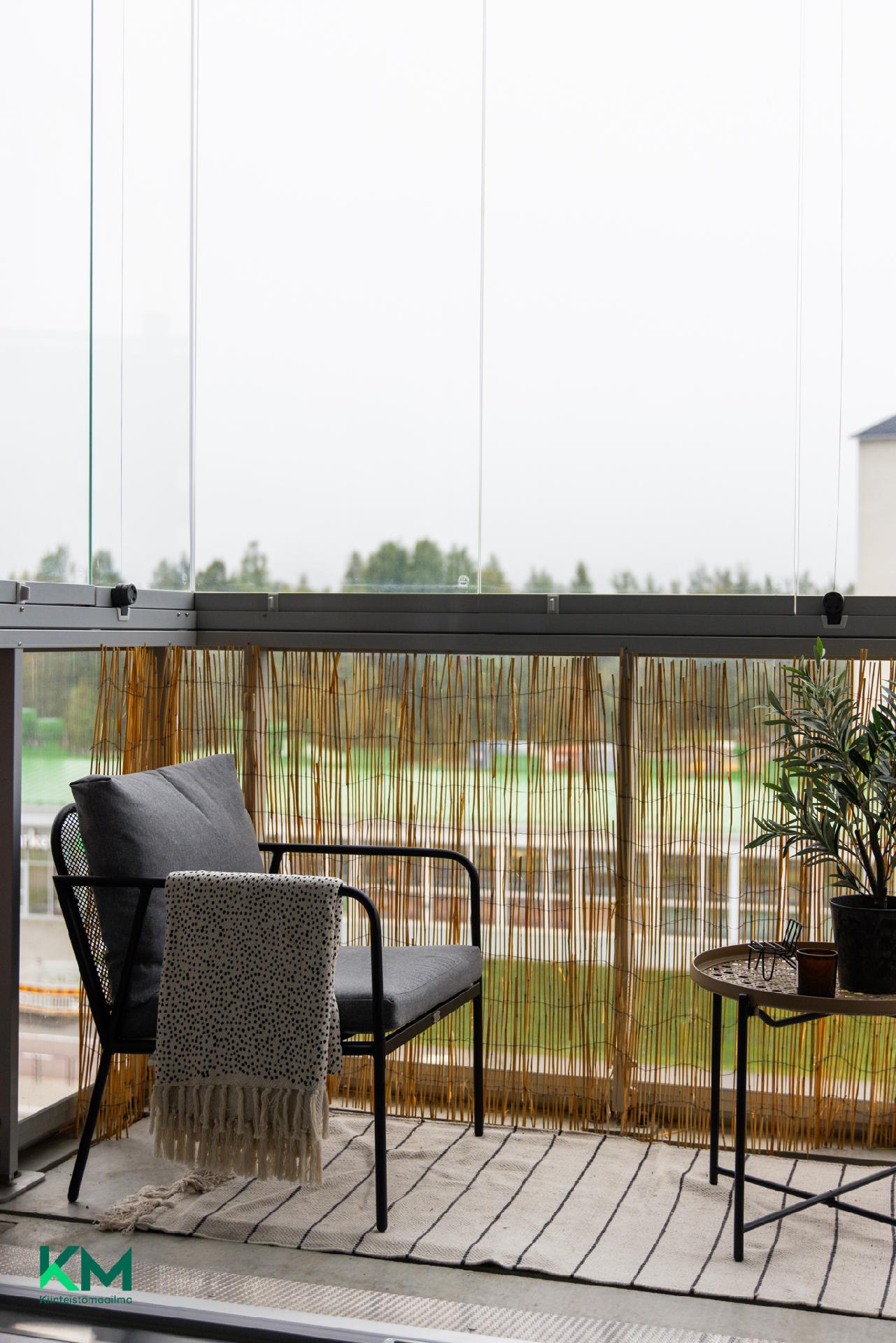 Lekatie 15, Karjasilta, Oulu