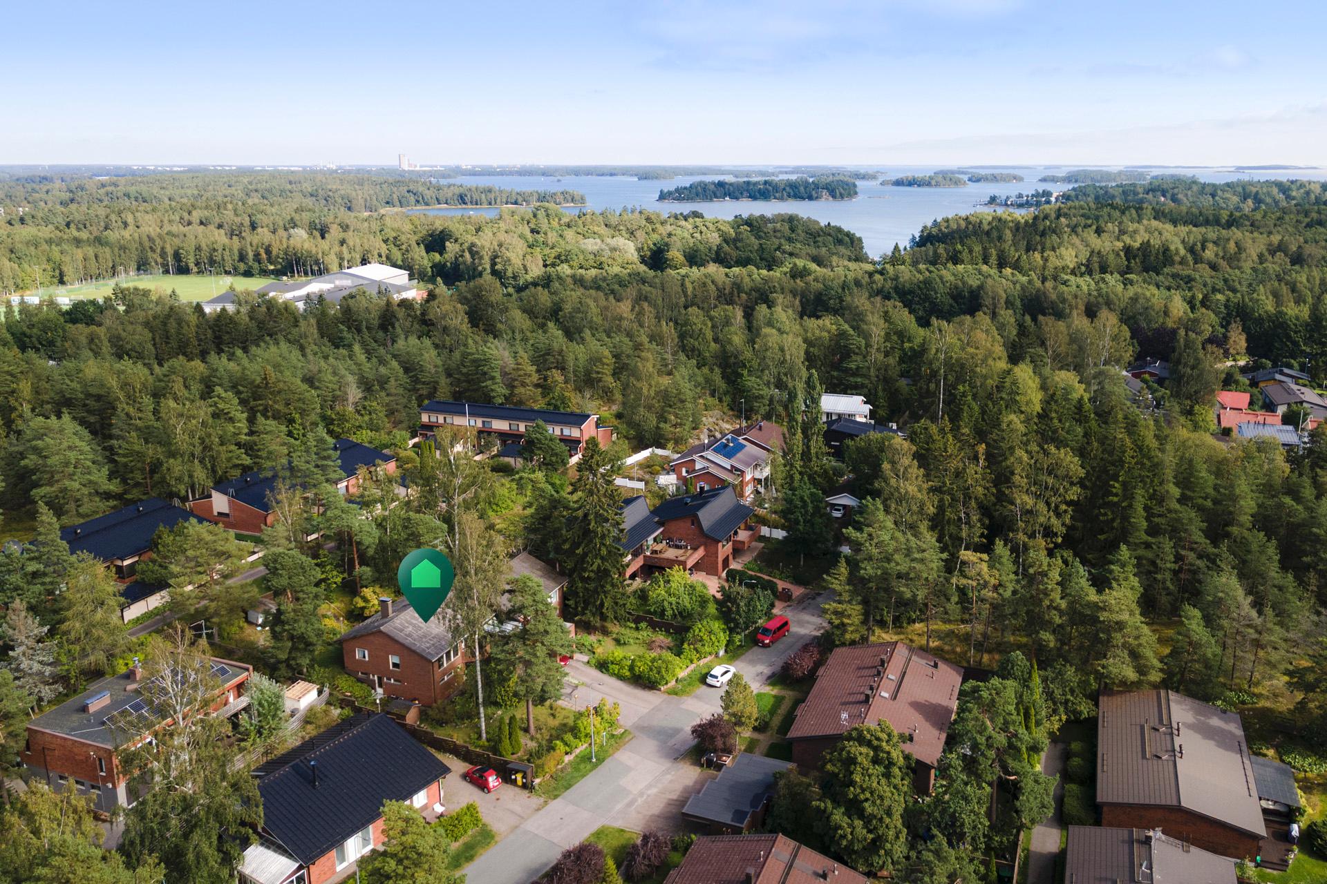 Sarvastonkuja 4, Laajasalo, Helsinki