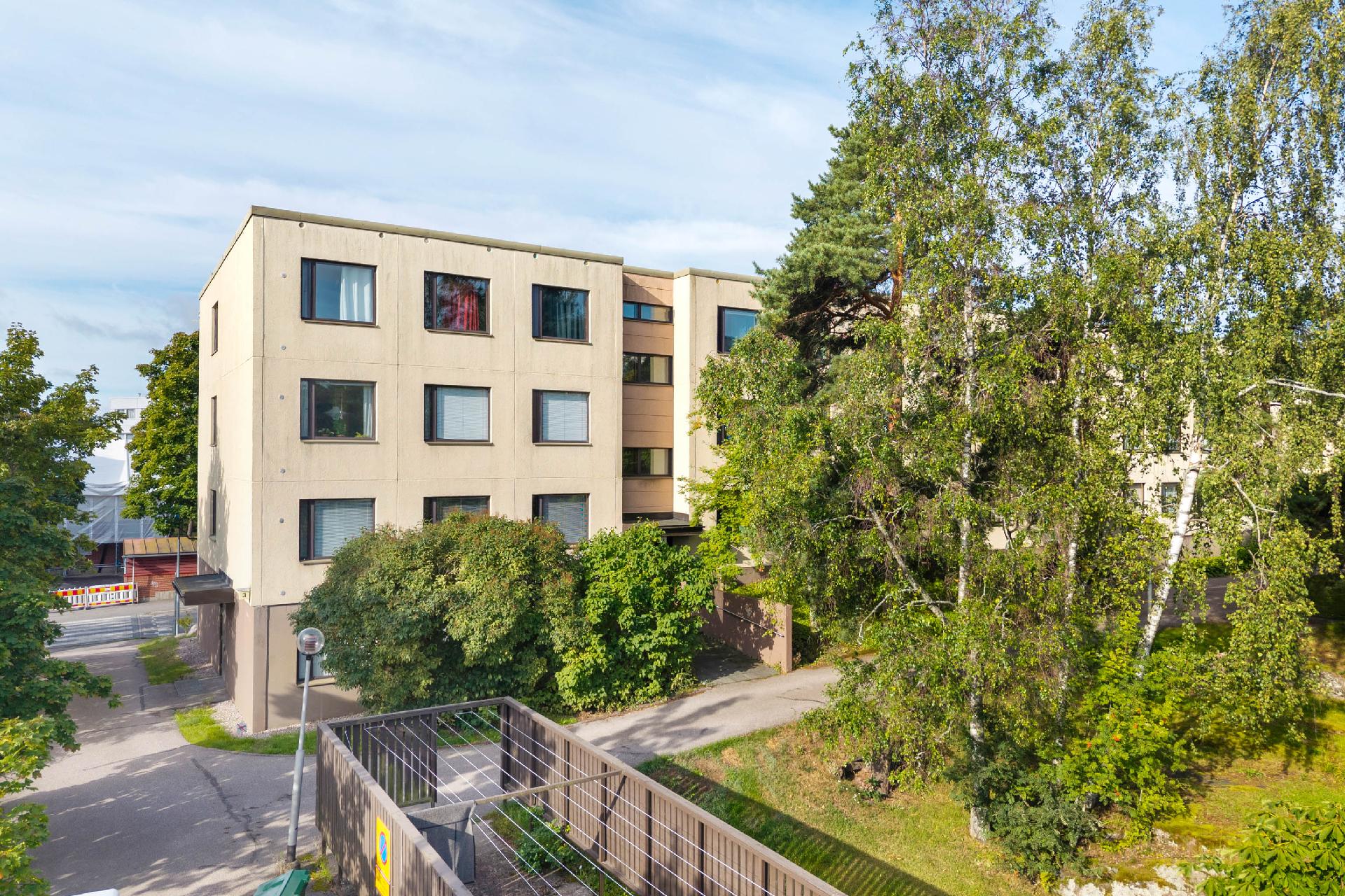 Aallonhuippu 3, Kivenlahti, Espoo