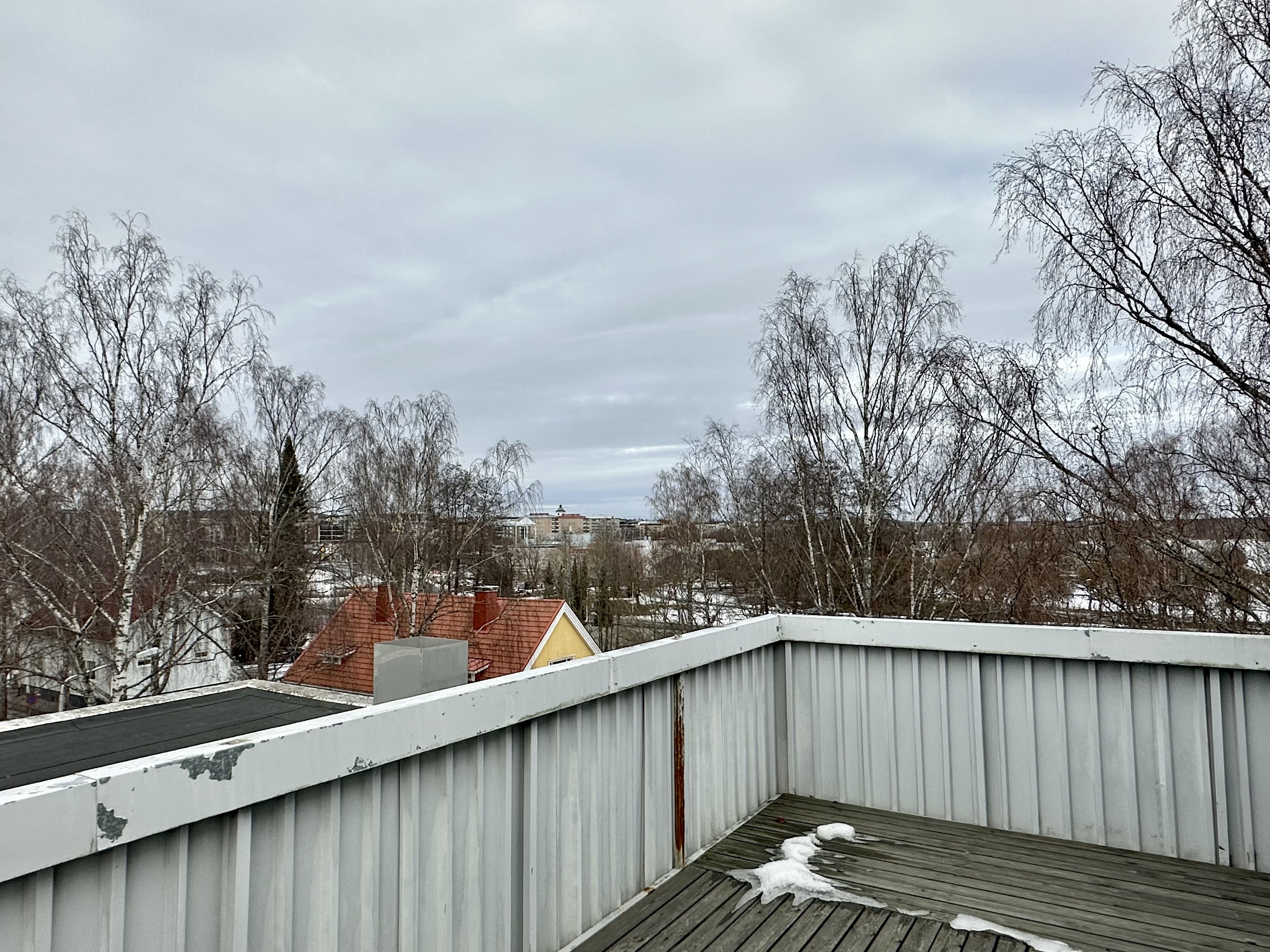 Kattoterassilta keskustan suuntaan