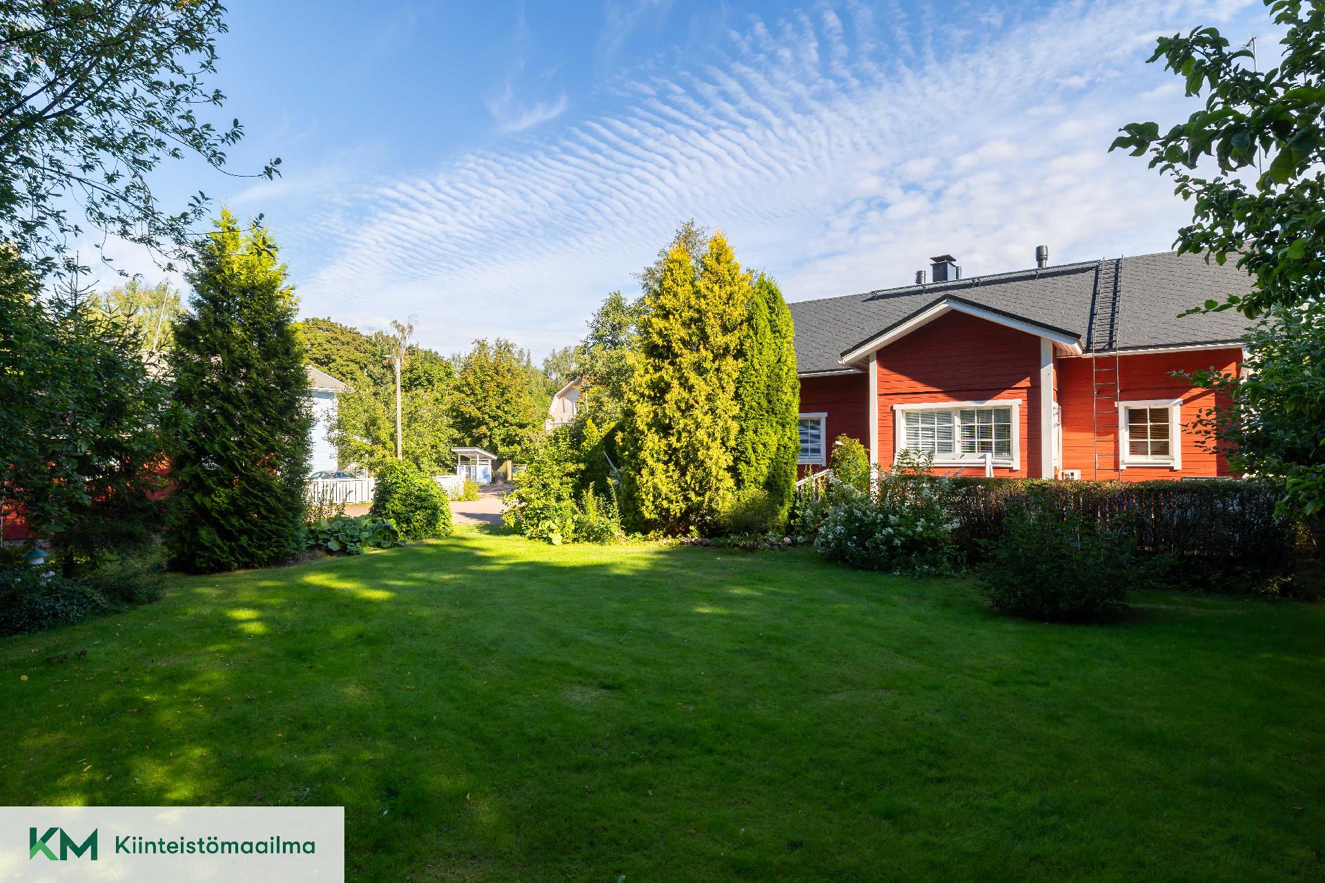 Punkkilantie 11, Tiutinen, Kotka