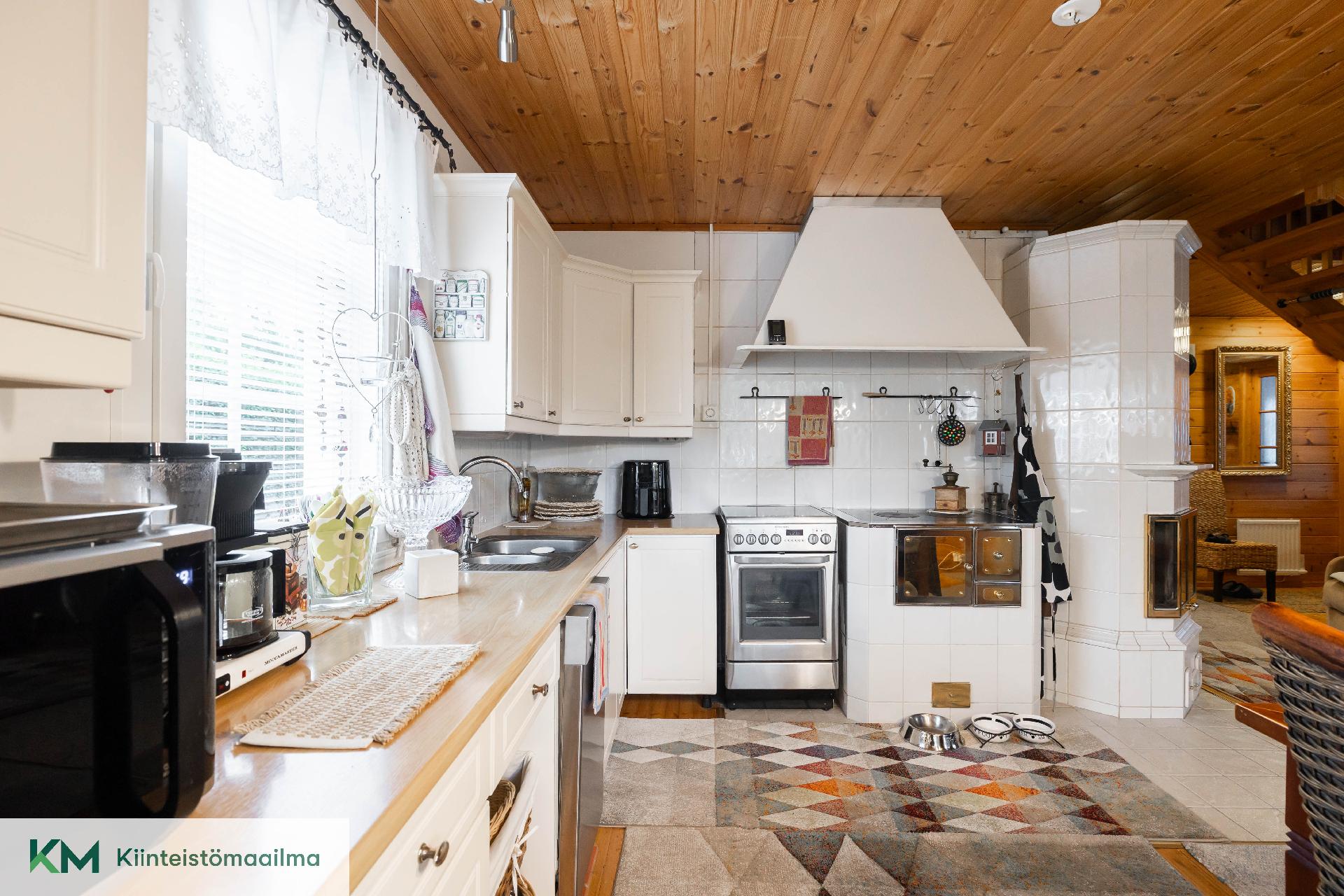 Punkkilantie 11, Tiutinen, Kotka