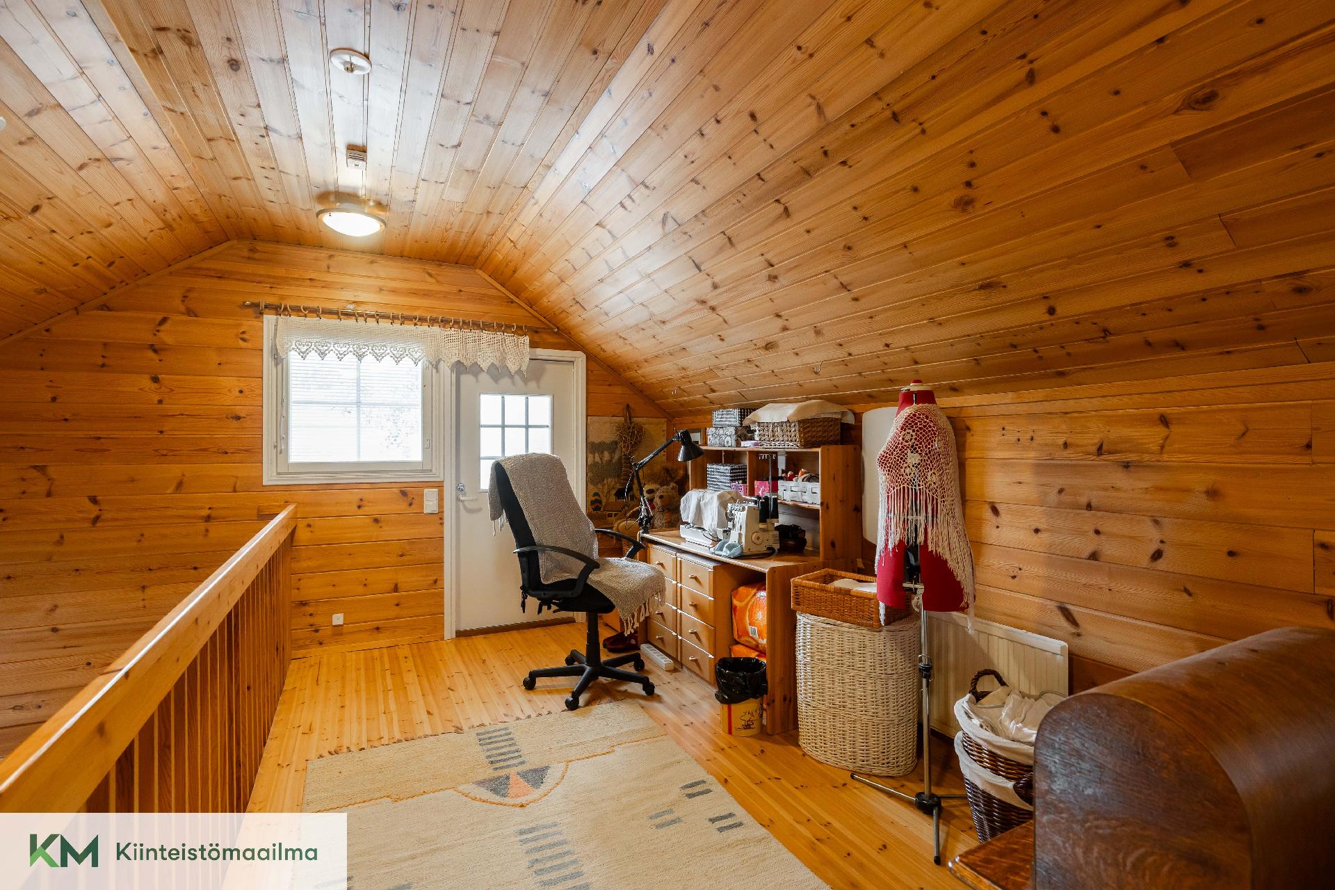 Punkkilantie 11, Tiutinen, Kotka