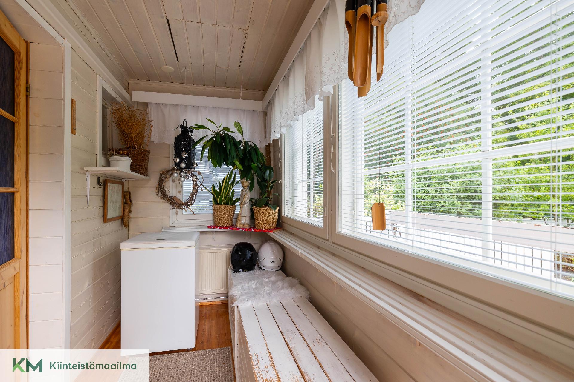 Punkkilantie 11, Tiutinen, Kotka